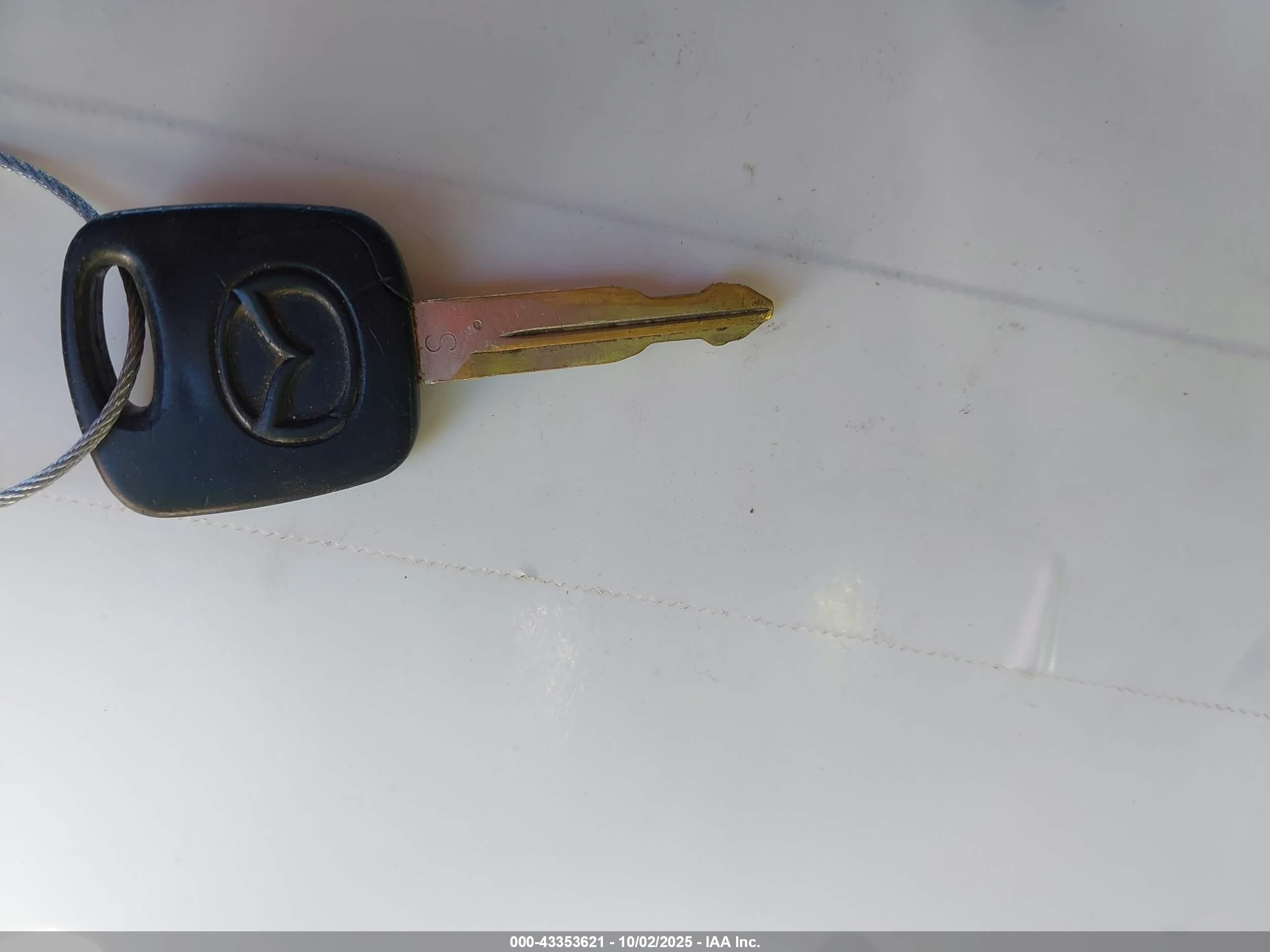 1999 Mazda B4000 Se/tl Red vin: 4F4ZR17X3XTM15559