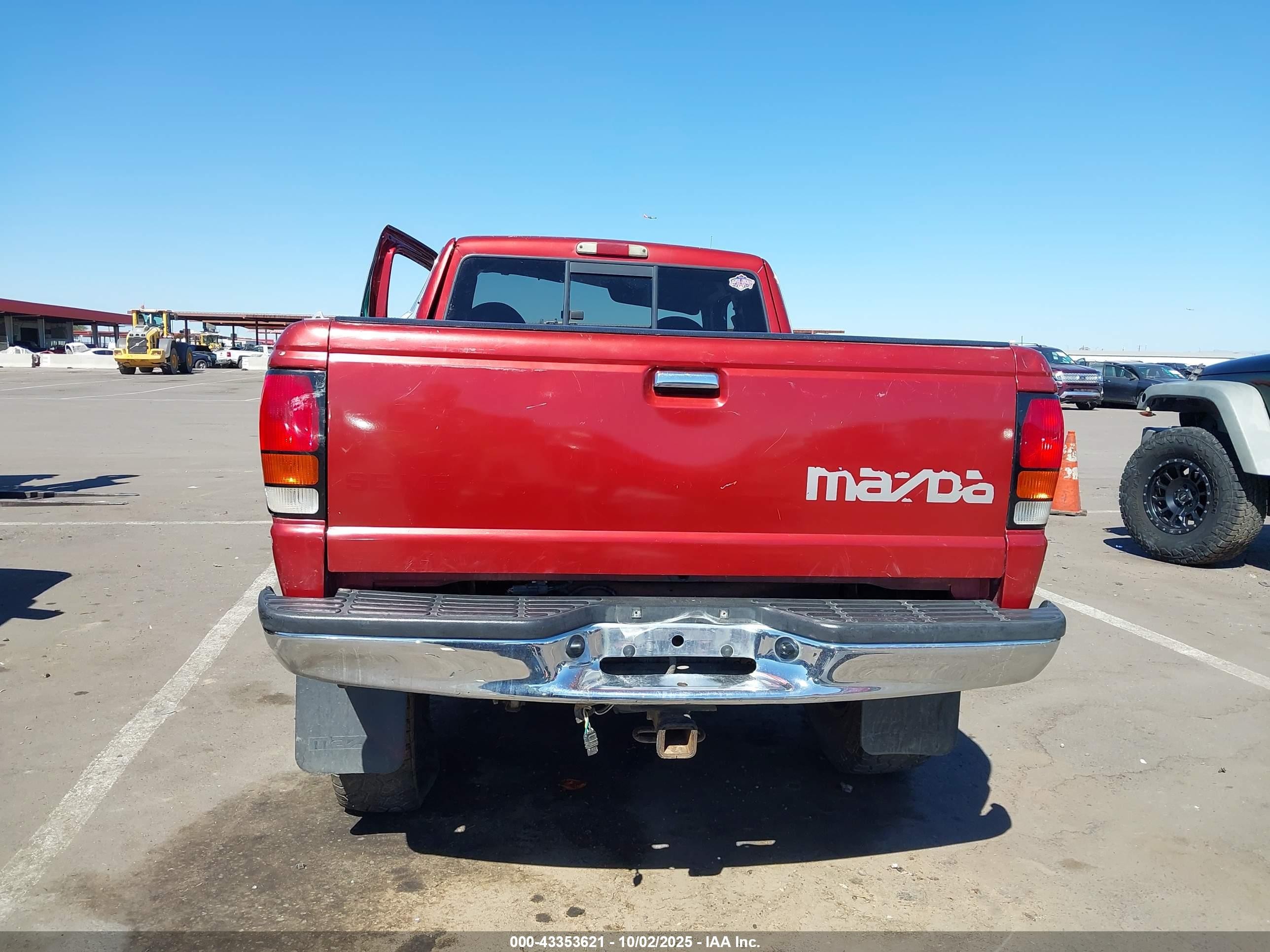 1999 Mazda B4000 Se/tl Red vin: 4F4ZR17X3XTM15559