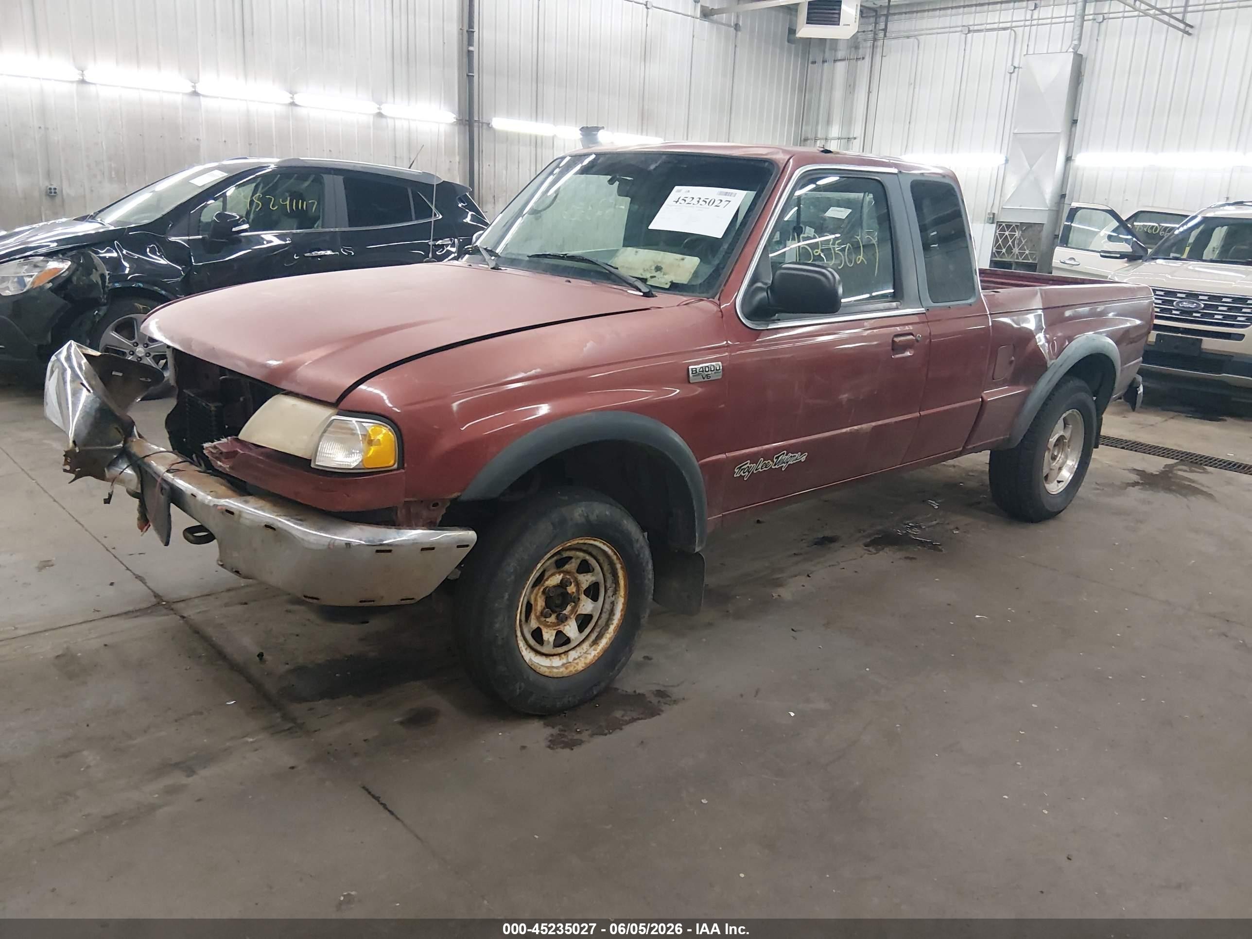 1999 Mazda B4000 Se/tl Red vin: 4F4ZR17X3XTM36380