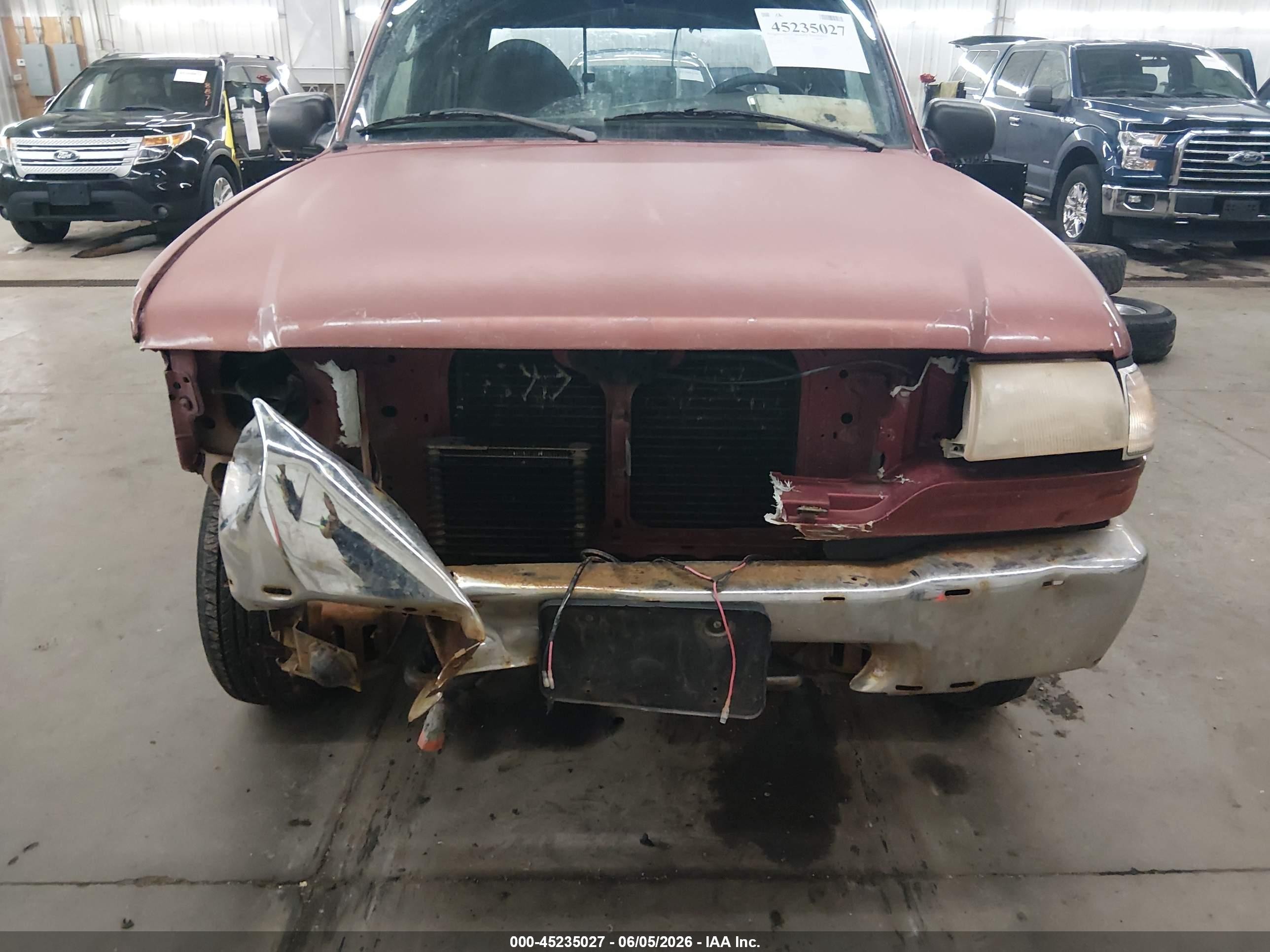 1999 Mazda B4000 Se/tl Red vin: 4F4ZR17X3XTM36380