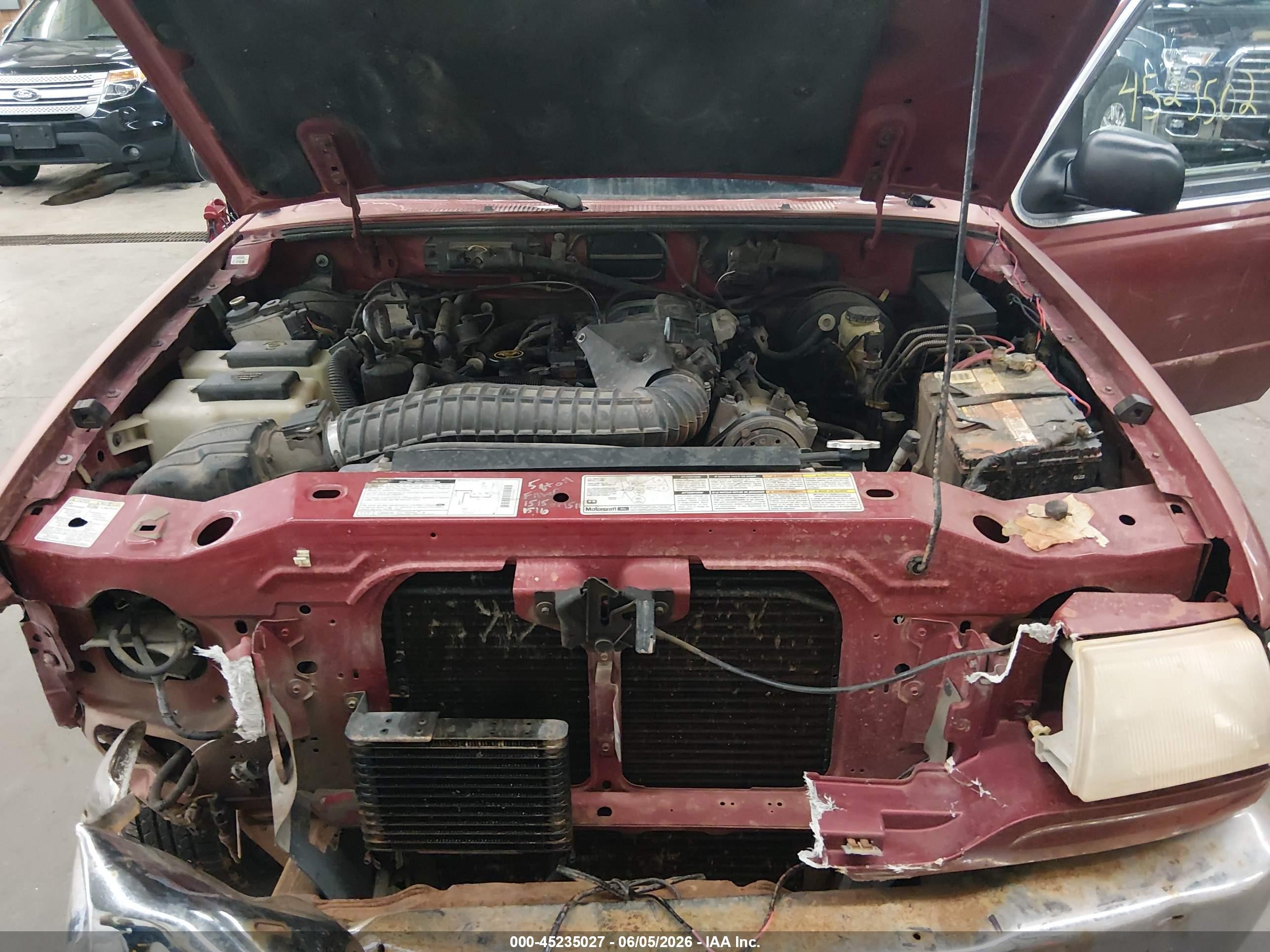 1999 Mazda B4000 Se/tl Red vin: 4F4ZR17X3XTM36380