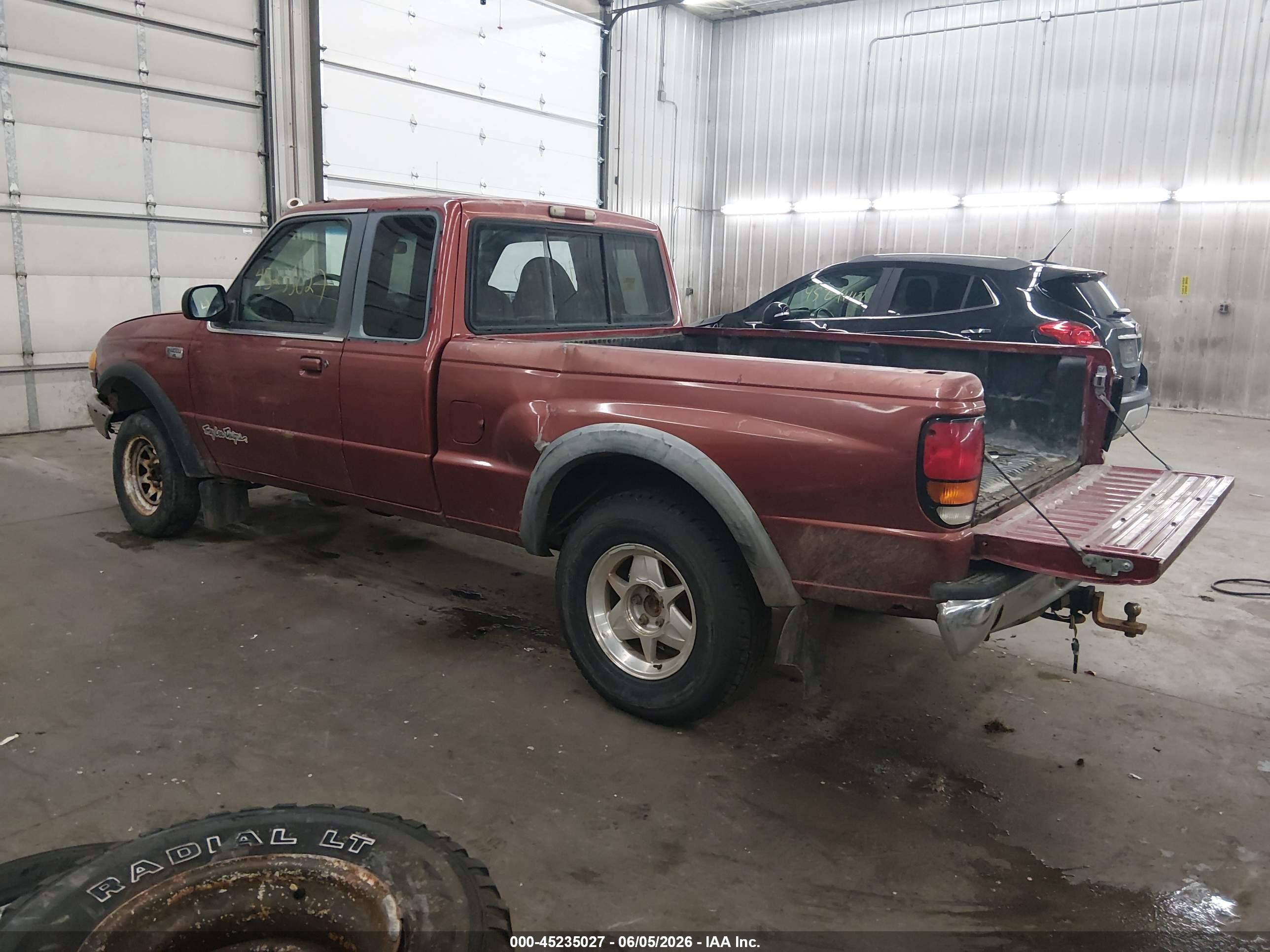 1999 Mazda B4000 Se/tl Red vin: 4F4ZR17X3XTM36380