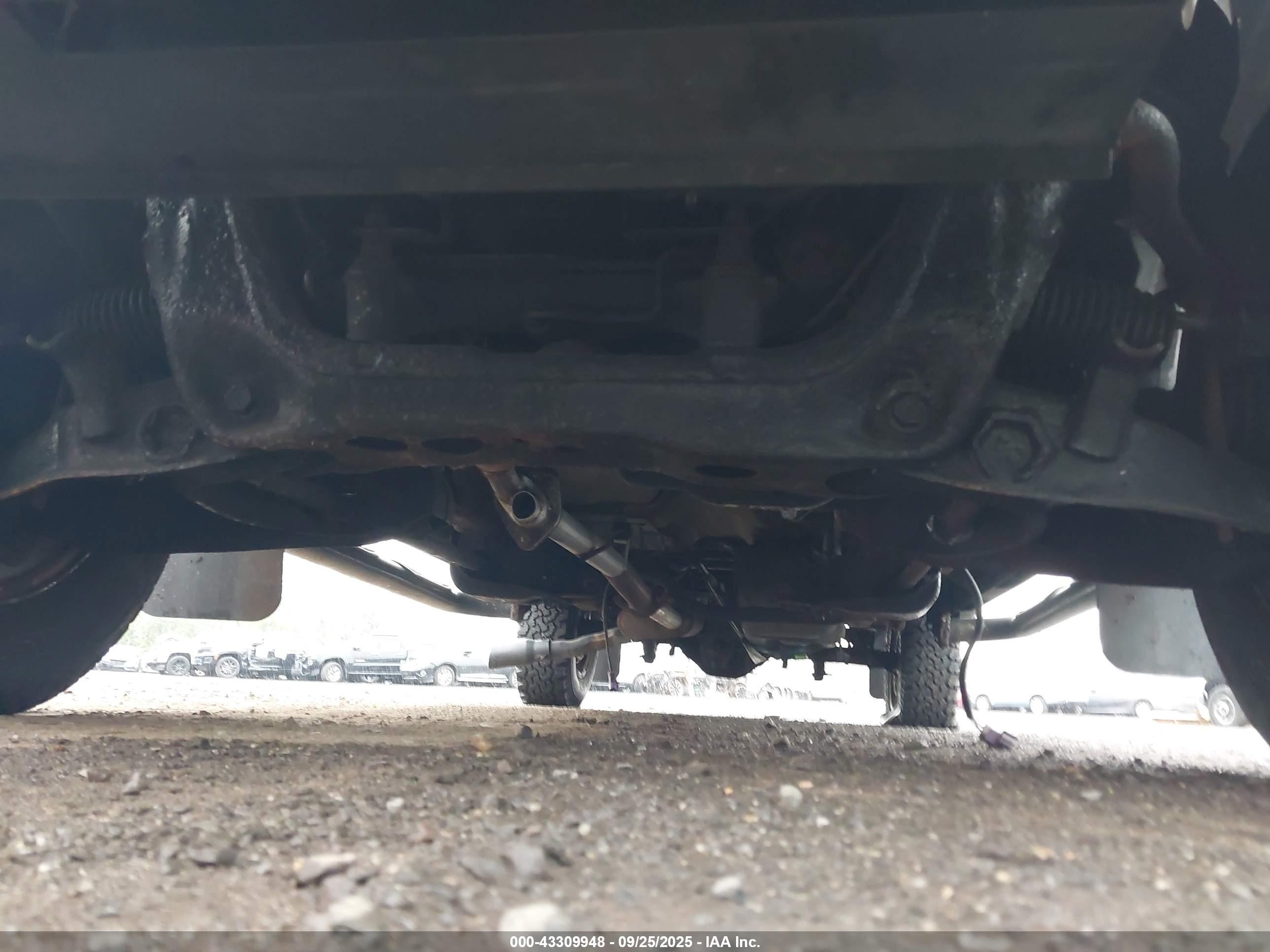 1999 Mazda B4000 Se/tl Gray vin: 4F4ZR17X5XTM02389
