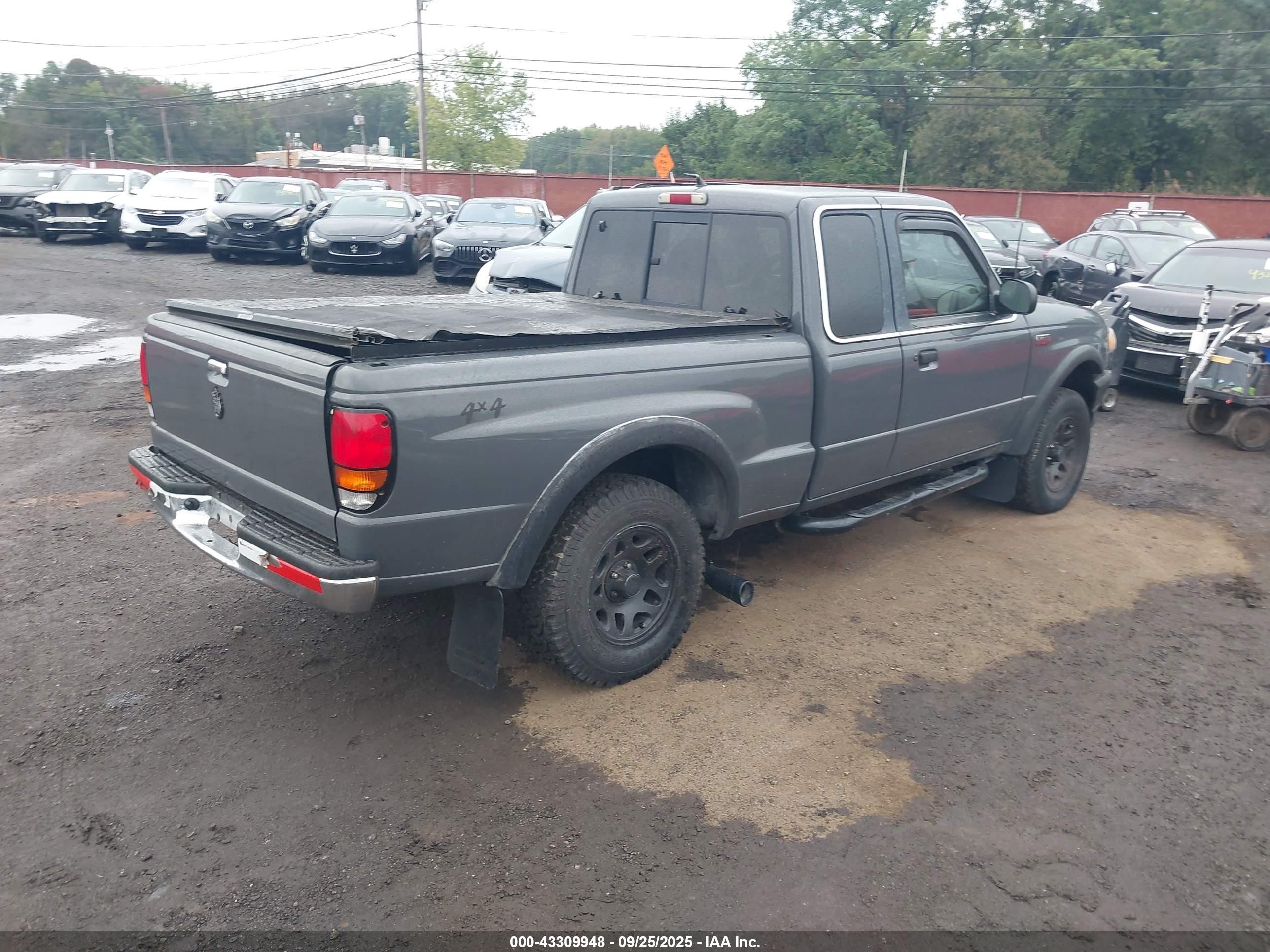 1999 Mazda B4000 Se/tl Gray vin: 4F4ZR17X5XTM02389