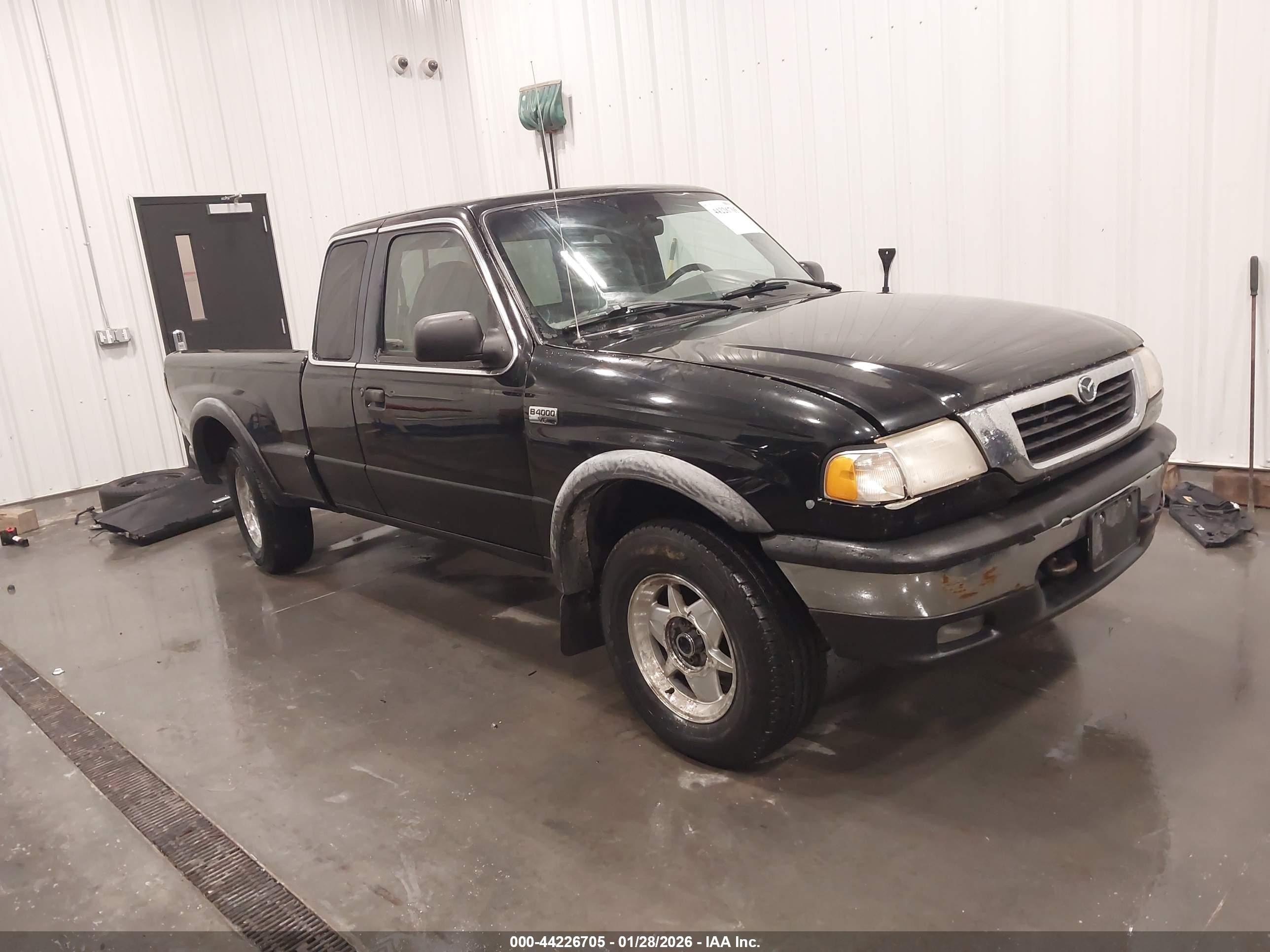 1999 Mazda B4000 Se/tl Black vin: 4F4ZR17X5XTM37689