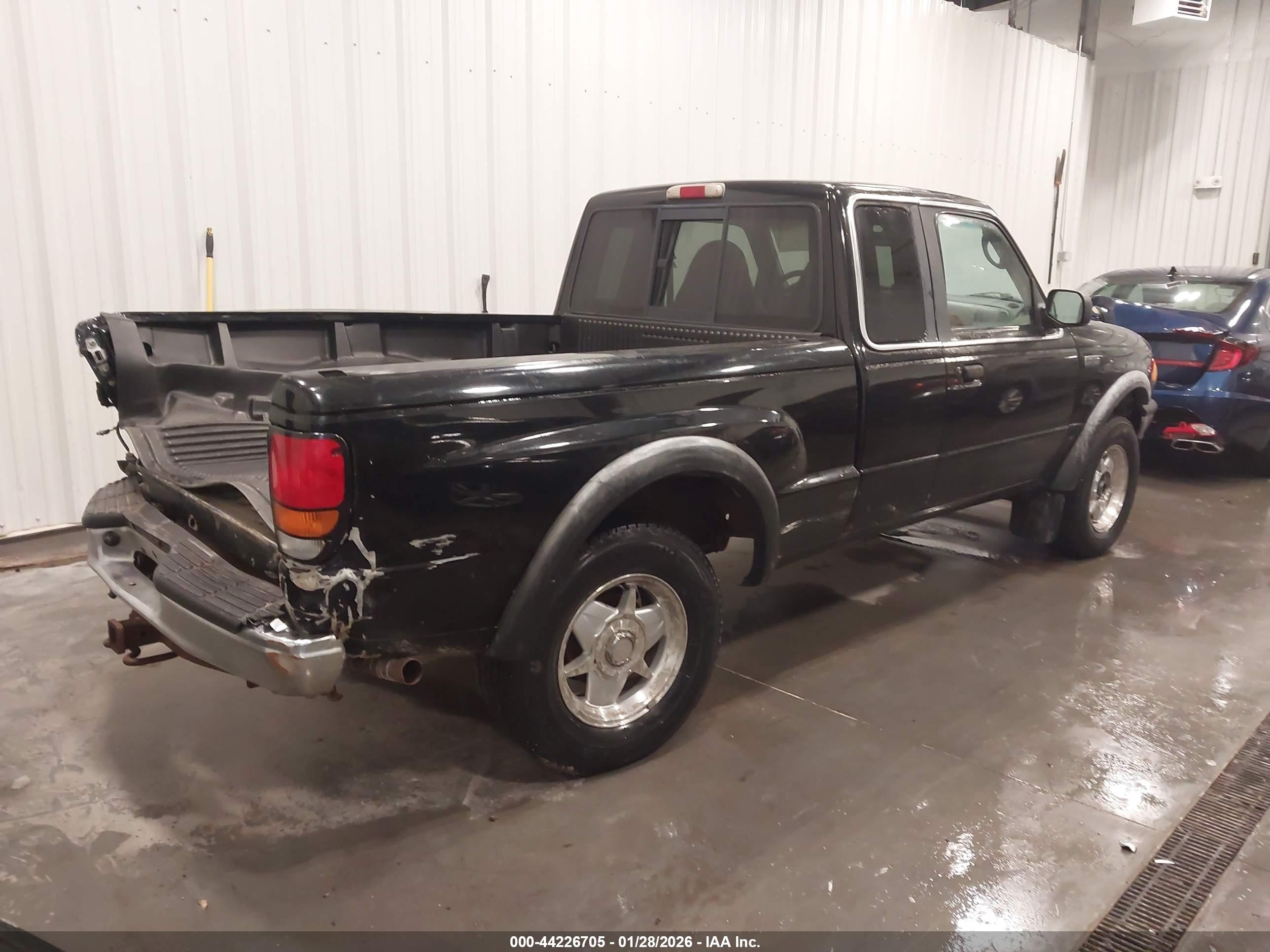1999 Mazda B4000 Se/tl Black vin: 4F4ZR17X5XTM37689