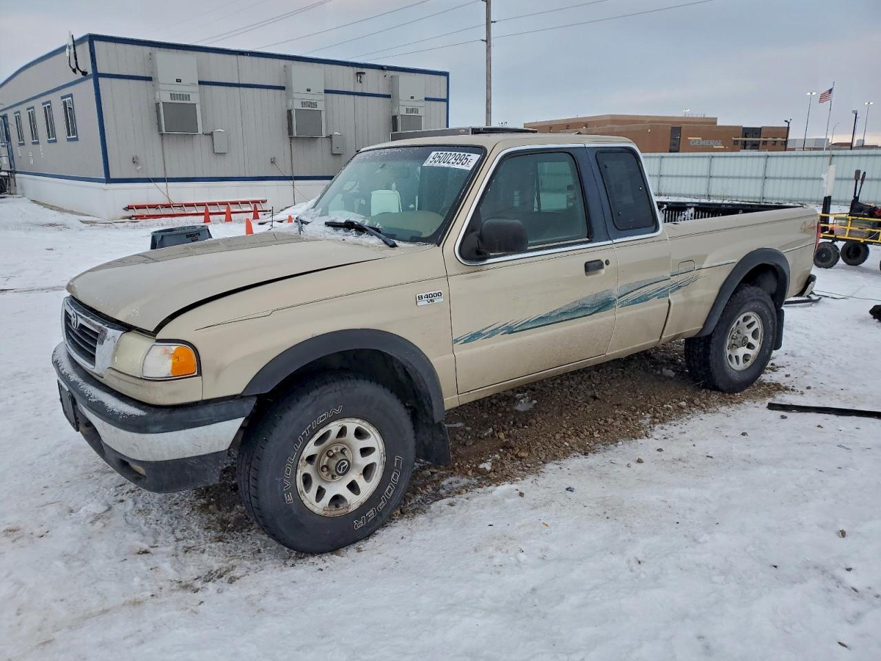 1999 Mazda B4000 Cab Plus Gold vin: 4F4ZR17X6XTM04569