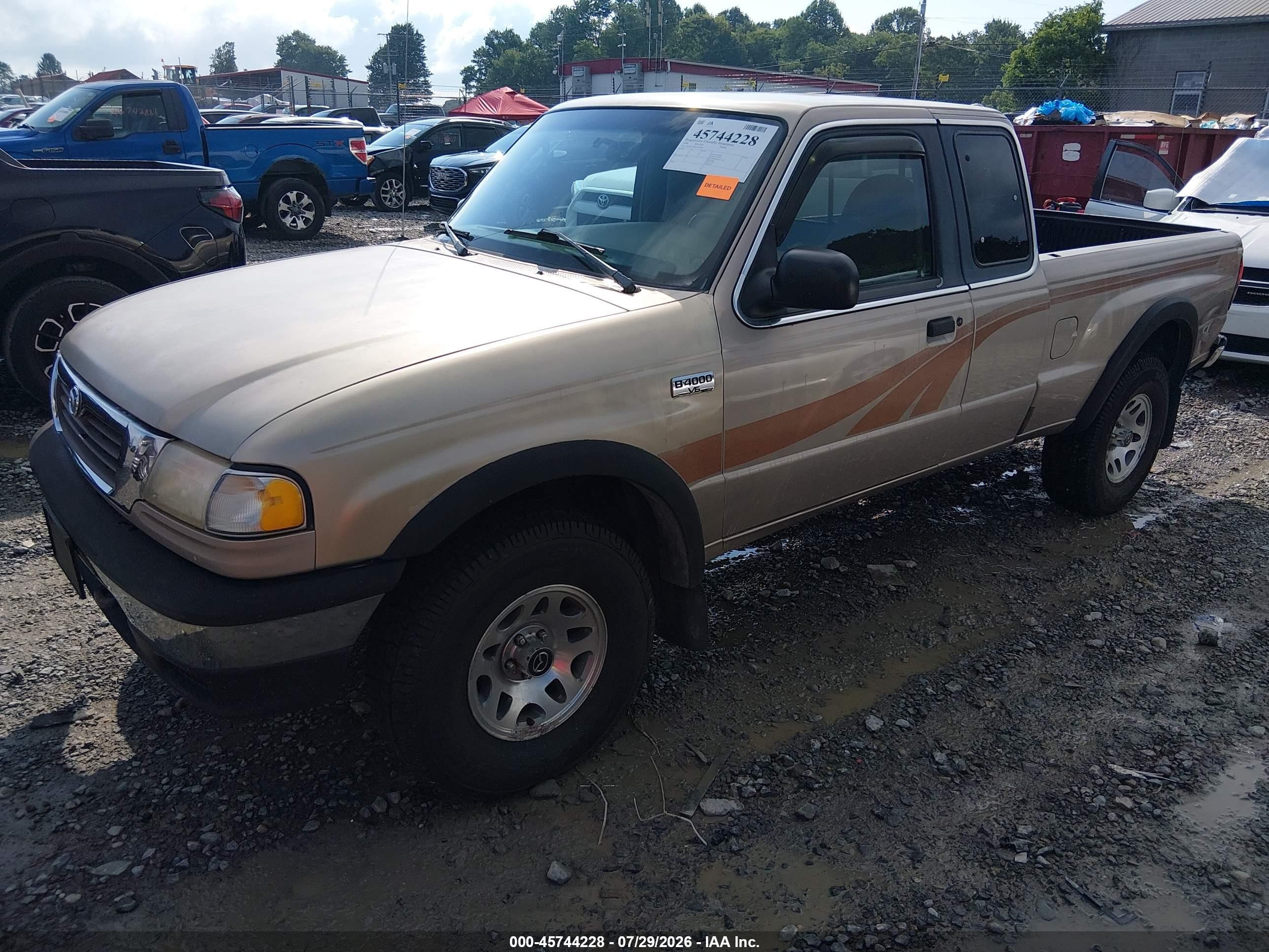 1998 Mazda B4000 Se Tan vin: 4F4ZR17X9WTM07061