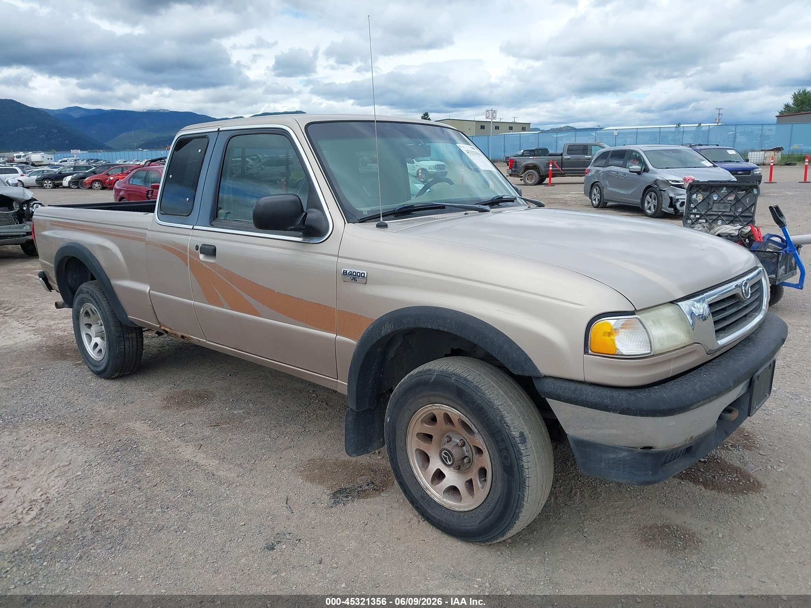 1998 Mazda B4000 Se Gold vin: 4F4ZR17XXWTM25861