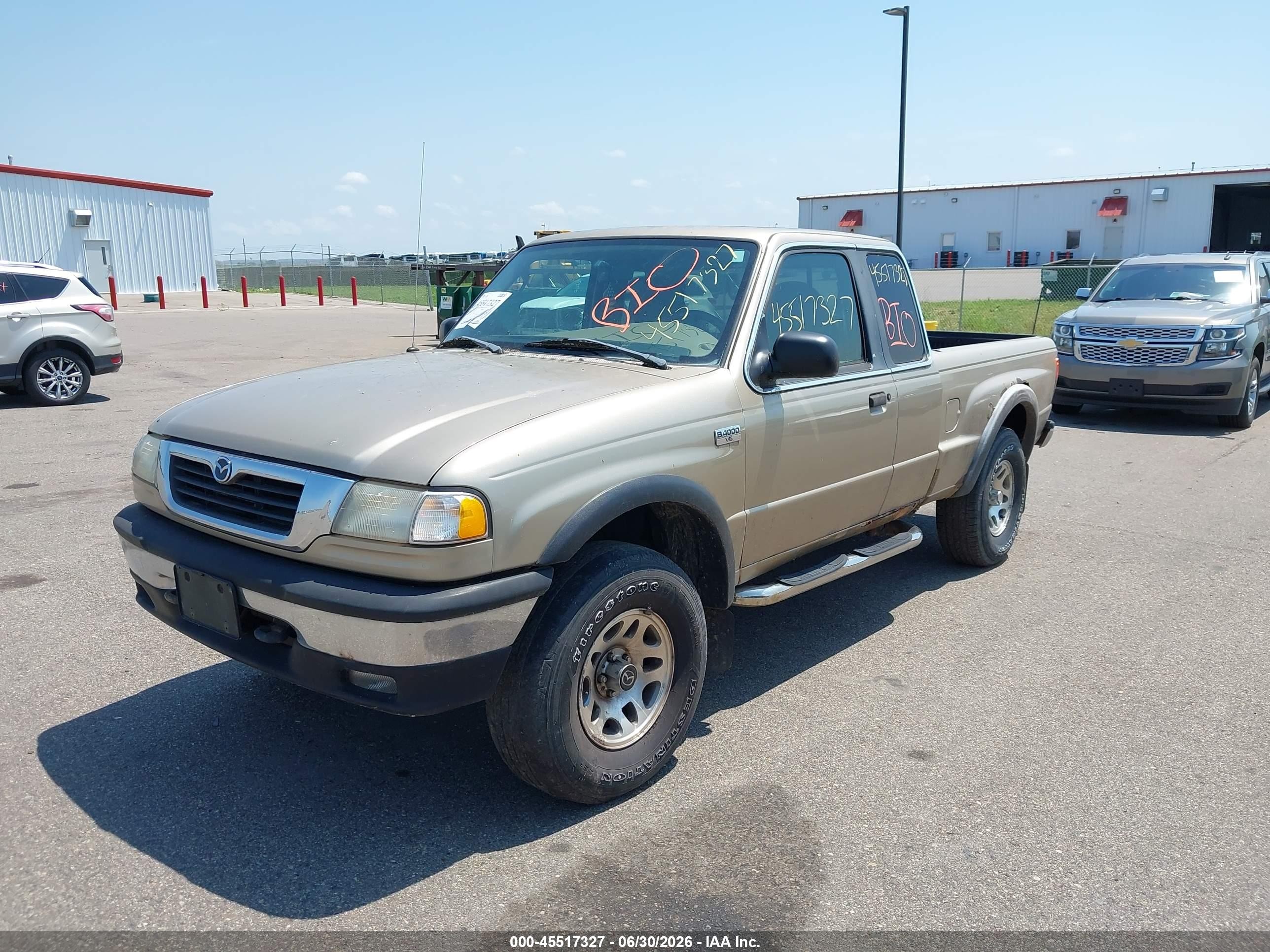 1999 Mazda B4000 Se/tl Gold vin: 4F4ZR17XXXTM02341