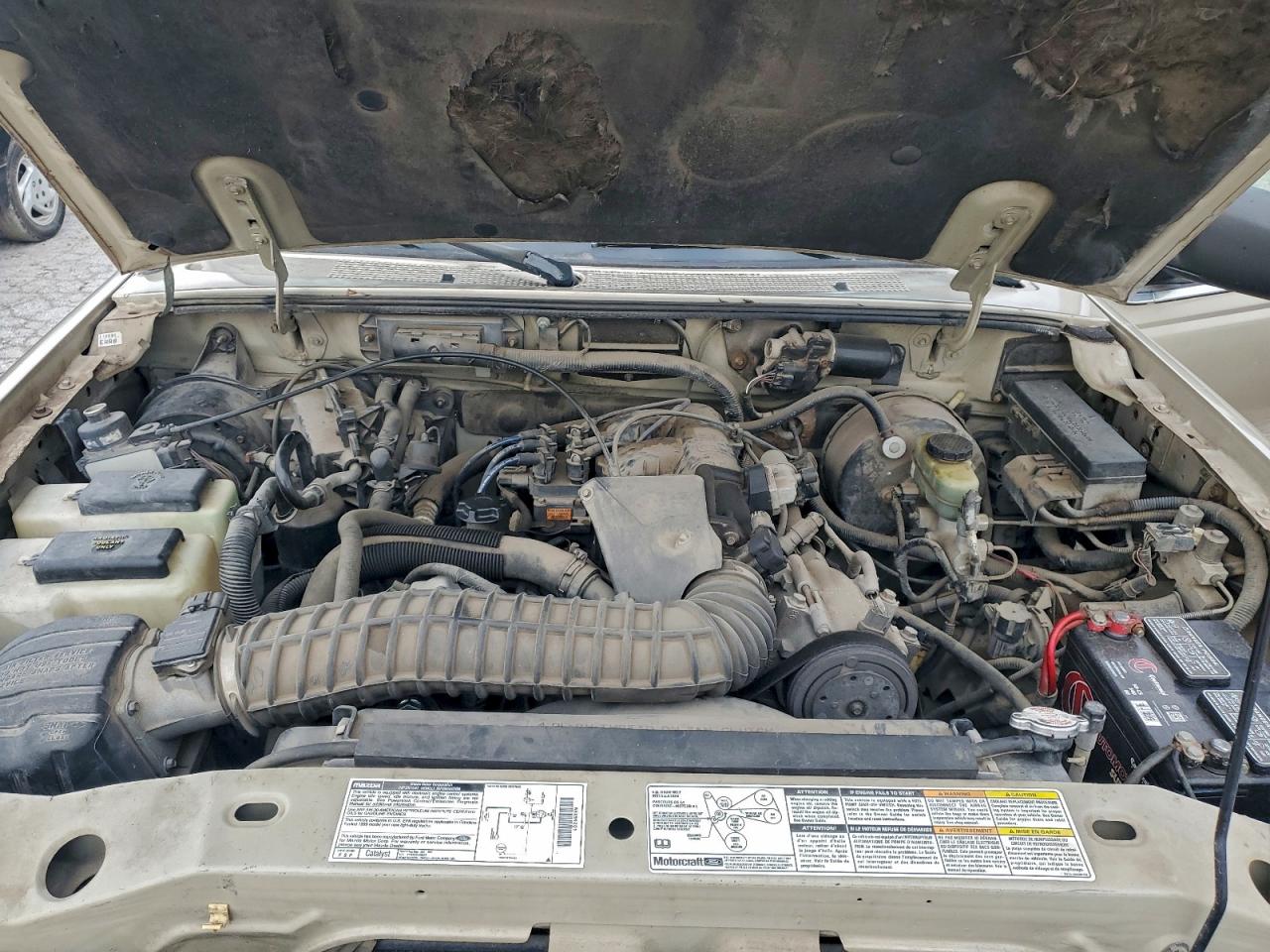 1999 Mazda B4000 Cab Plus Tan vin: 4F4ZR17XXXTM15543