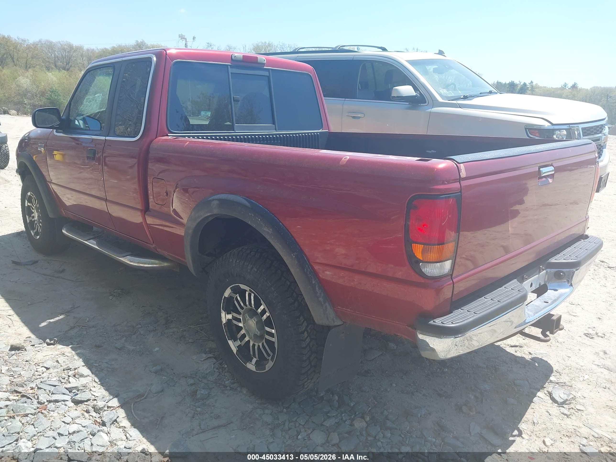 1999 Mazda B4000 Se/tl Burgundy vin: 4F4ZR17XXXTM37753