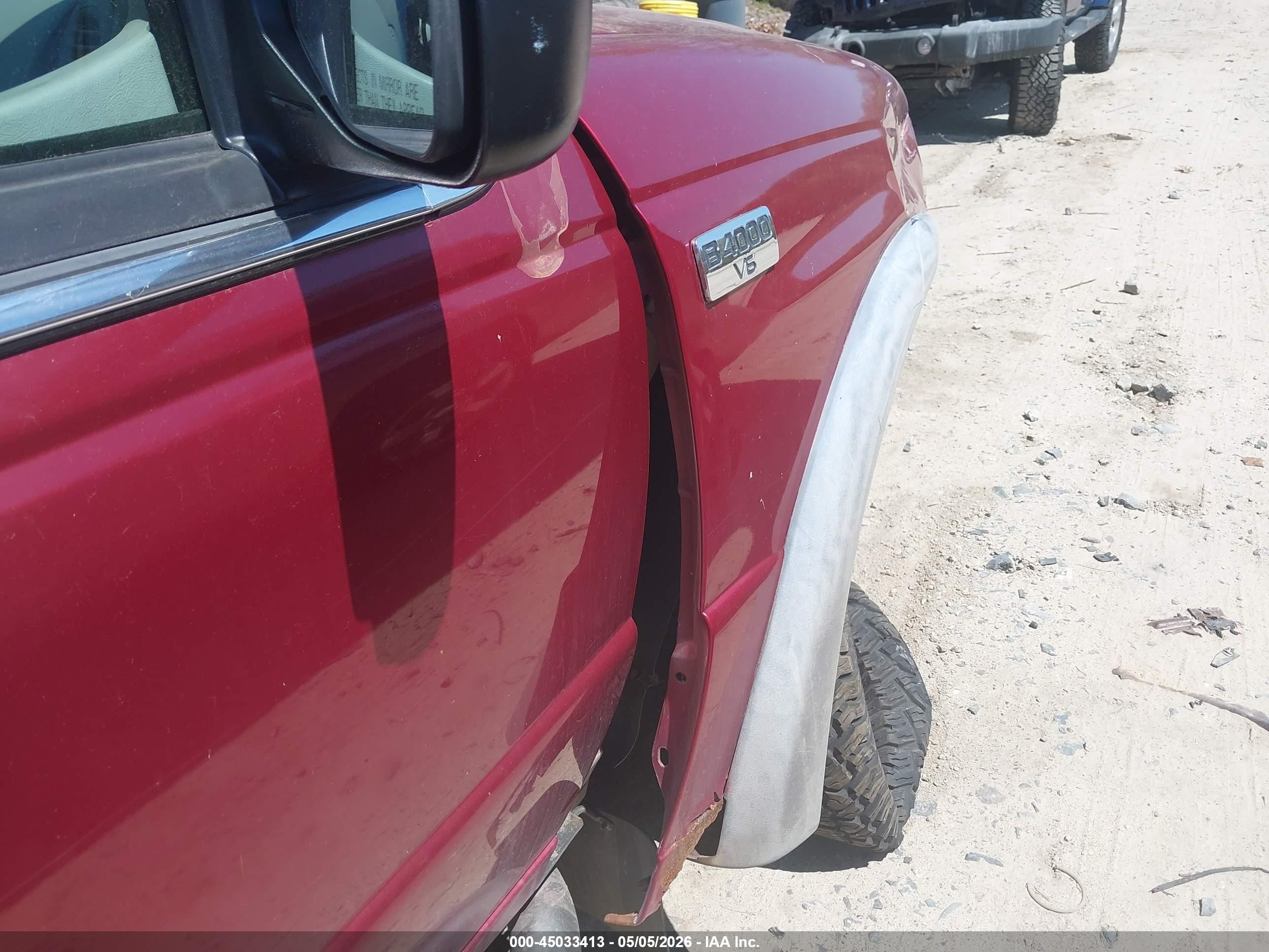 1999 Mazda B4000 Se/tl Burgundy vin: 4F4ZR17XXXTM37753