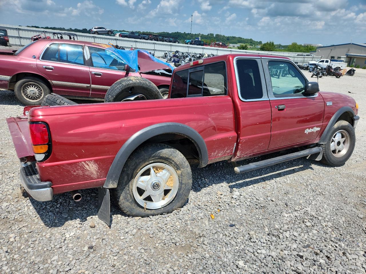 1999 Mazda B4000 Cab Plus Burgundy vin: 4F4ZR17XXXTM45836