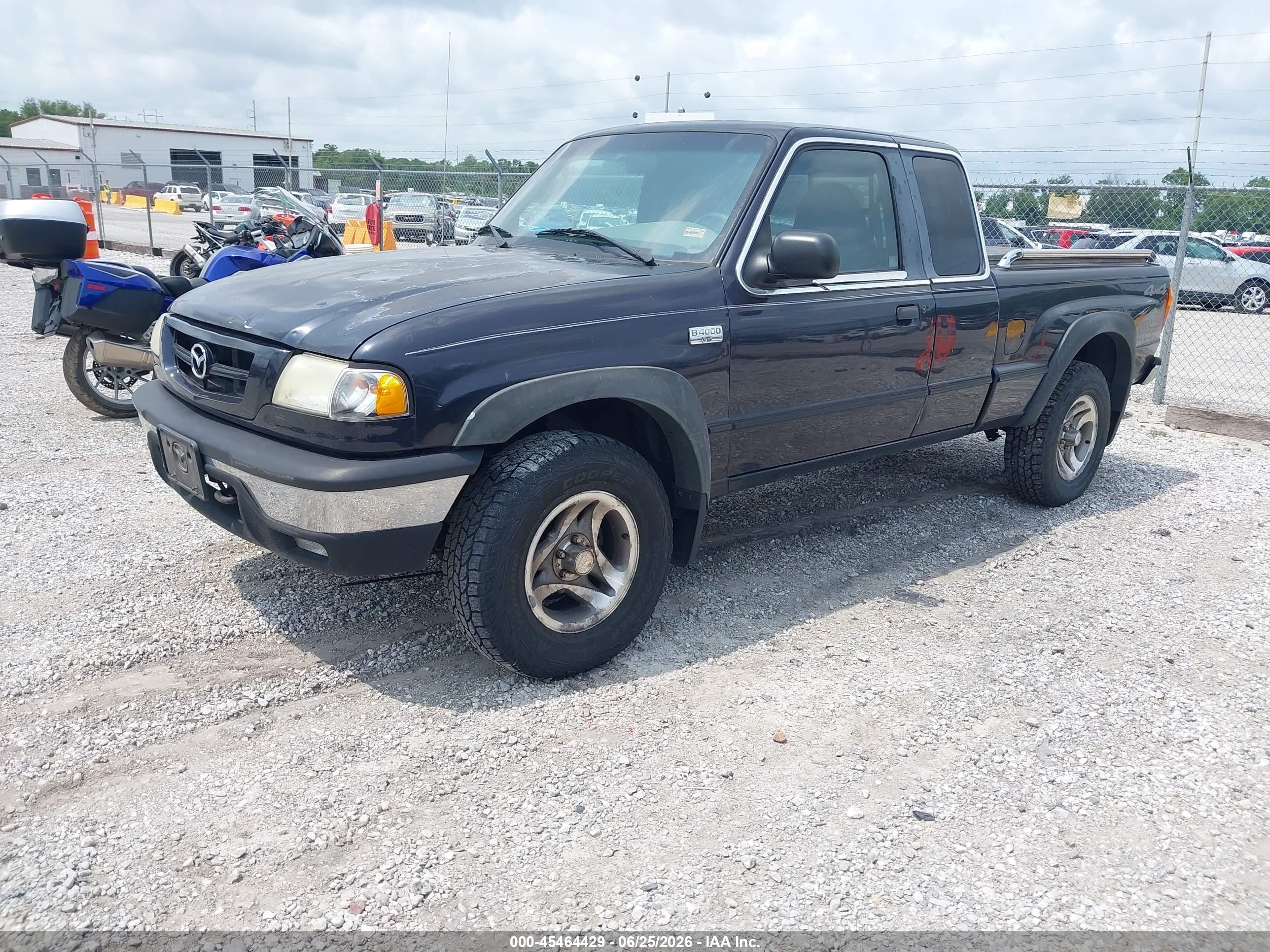 2002 Mazda B4000   Black vin: 4F4ZR47E02TM15950
