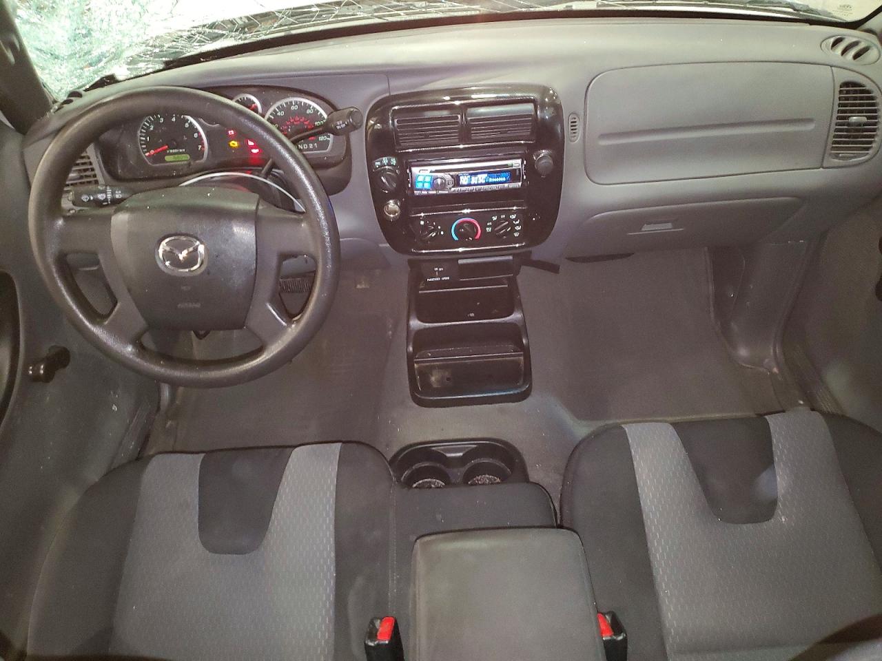 2005 Mazda B4000 Cab Plus White vin: 4F4ZR47E15PM01469