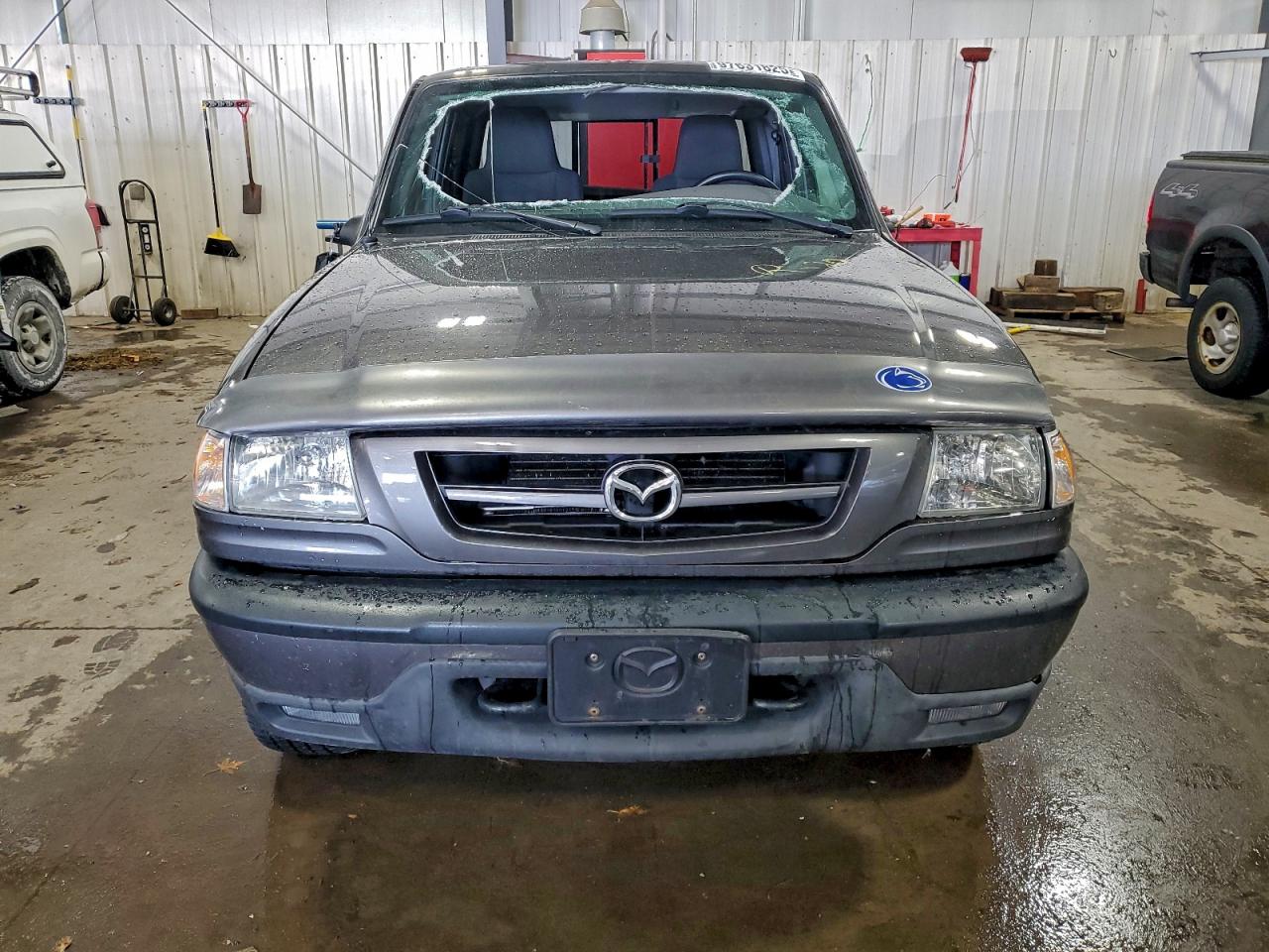 2005 Mazda B4000 Cab Plus Brown vin: 4F4ZR47E35PM02476