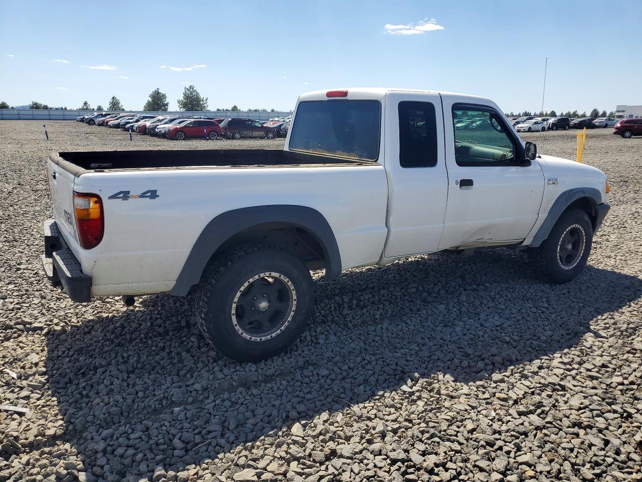 2005 Mazda B4000 Cab Plus White vin: 4F4ZR47EX5PM01132