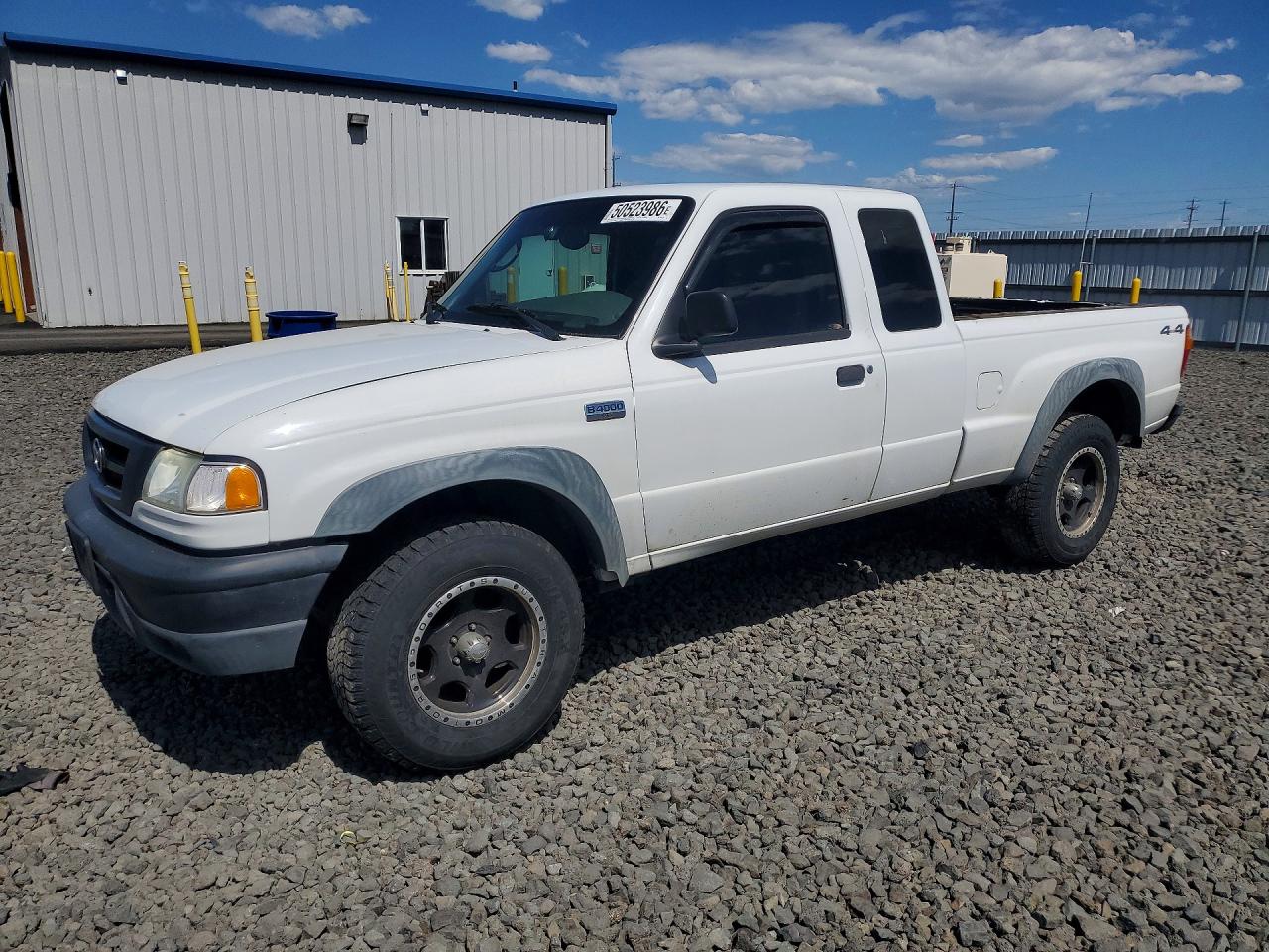 2005 Mazda B4000 Cab Plus White vin: 4F4ZR47EX5PM01132
