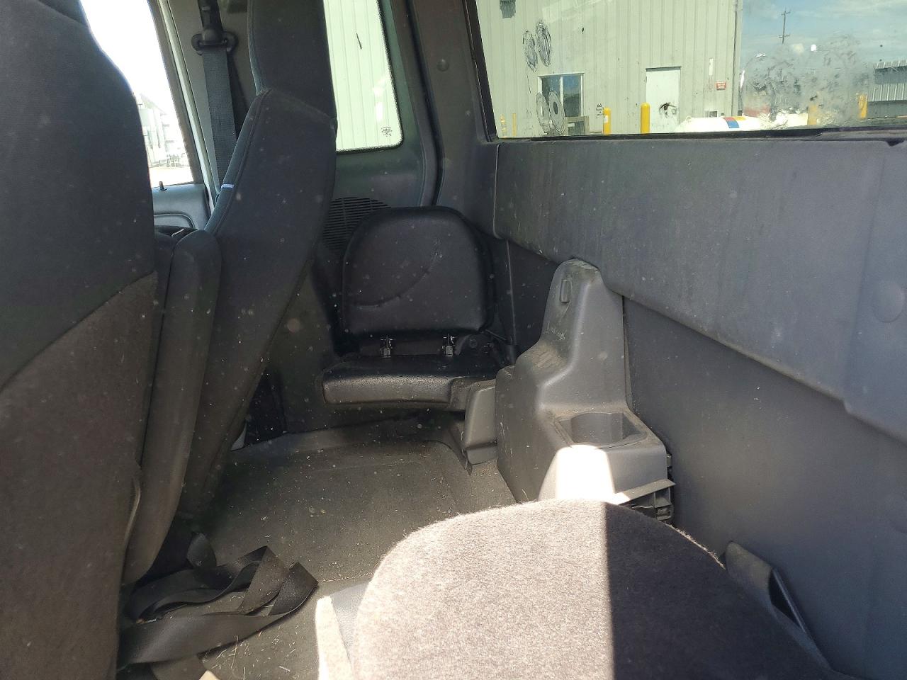 2005 Mazda B4000 Cab Plus White vin: 4F4ZR47EX5PM01132