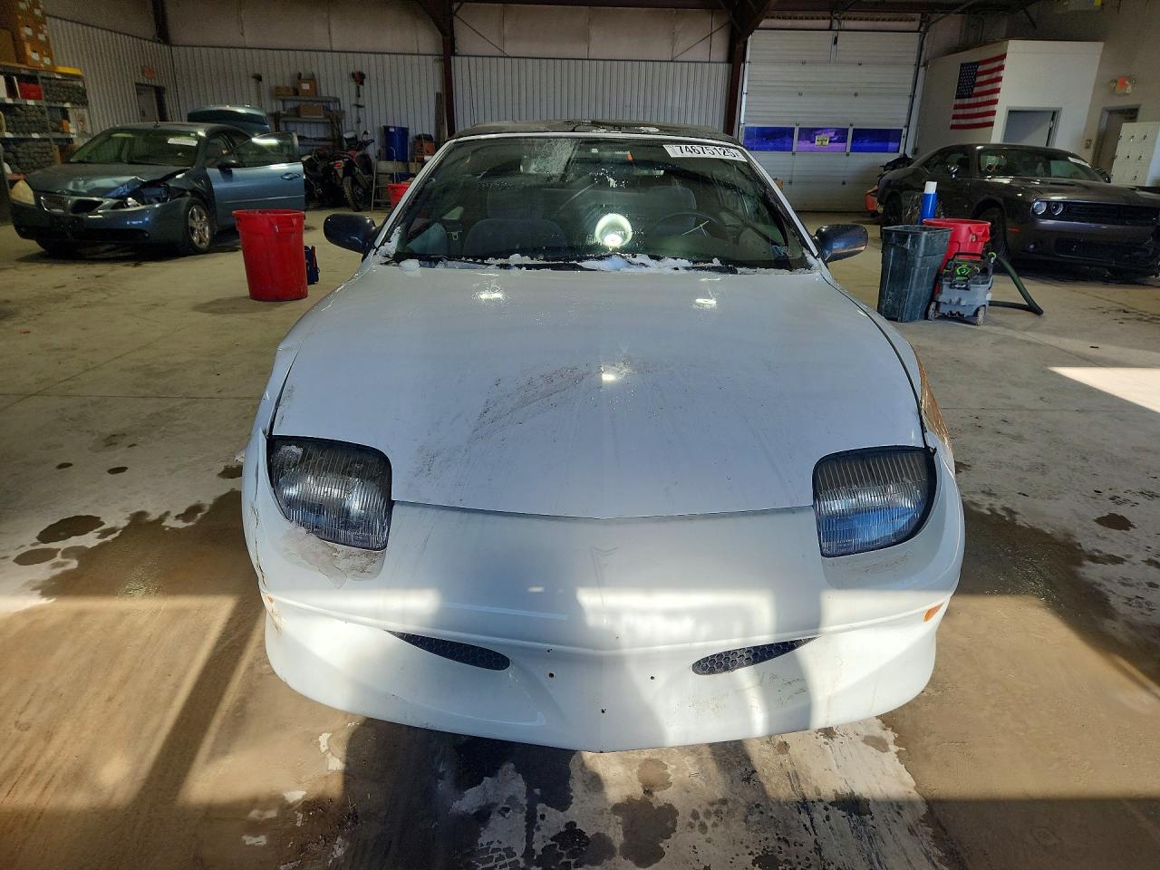 1997 Pontiac Sunfire Se White vin: 4G2JB32T0VB204657