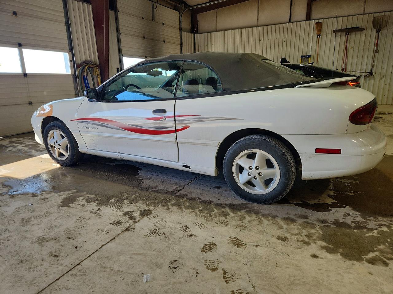 1997 Pontiac Sunfire Se White vin: 4G2JB32T0VB204657