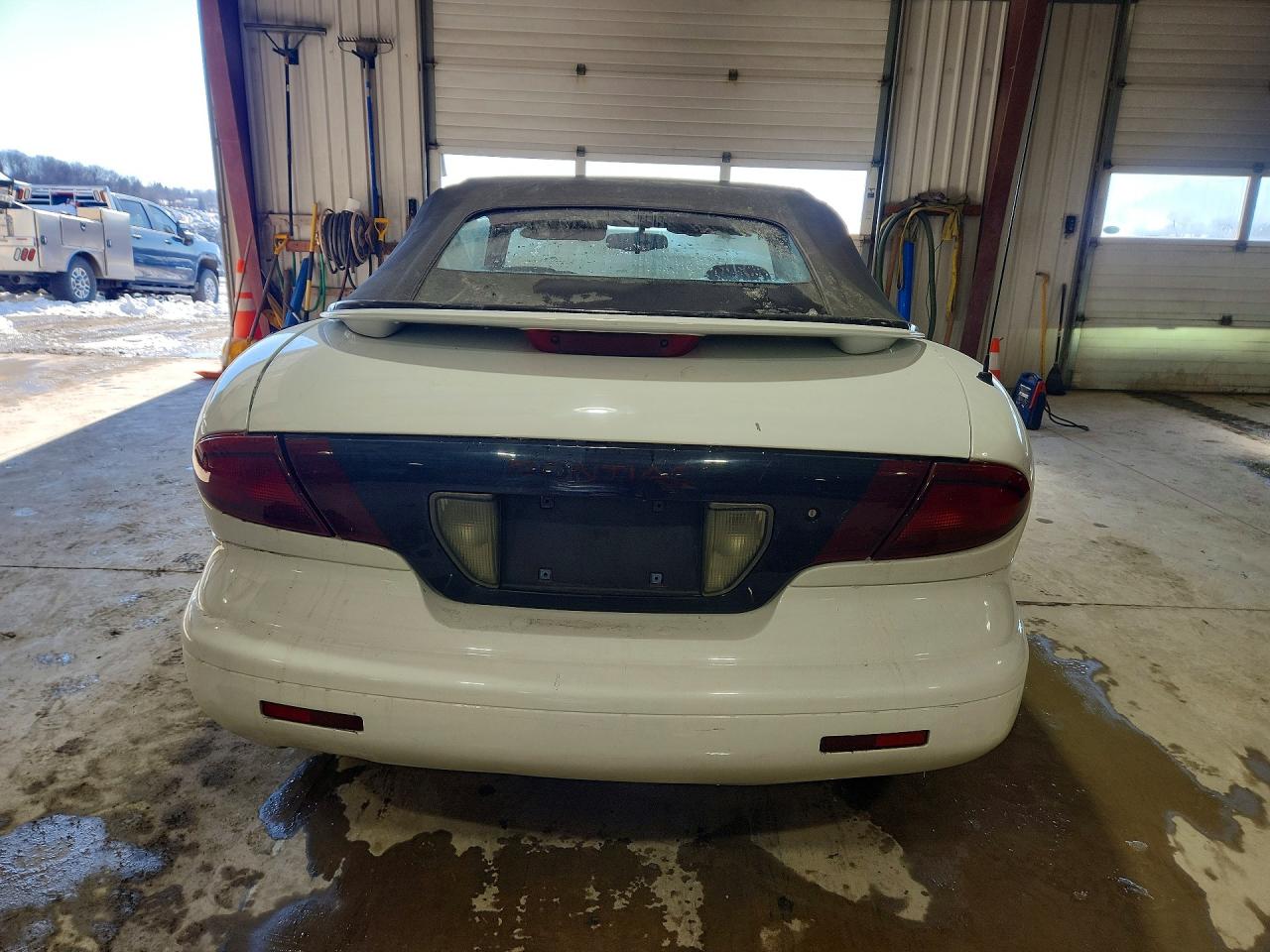 1997 Pontiac Sunfire Se White vin: 4G2JB32T0VB204657
