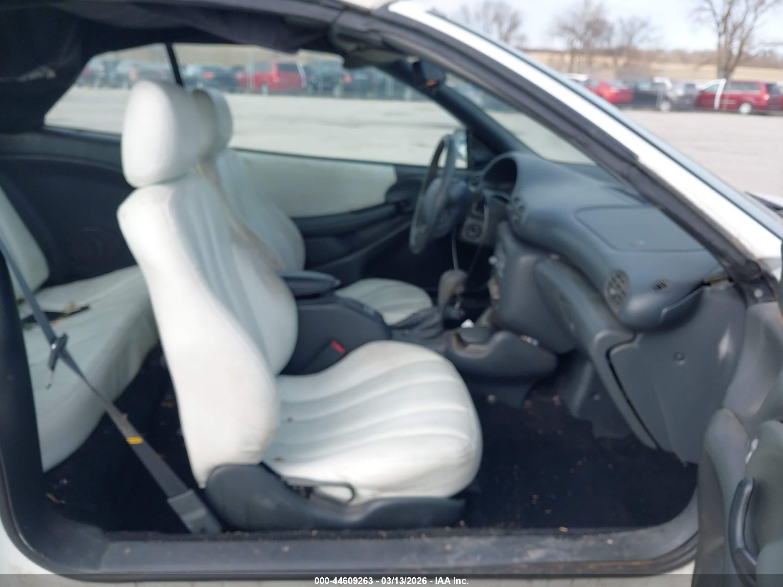 1997 Pontiac Sunfire Se White vin: 4G2JB32T4VB202989