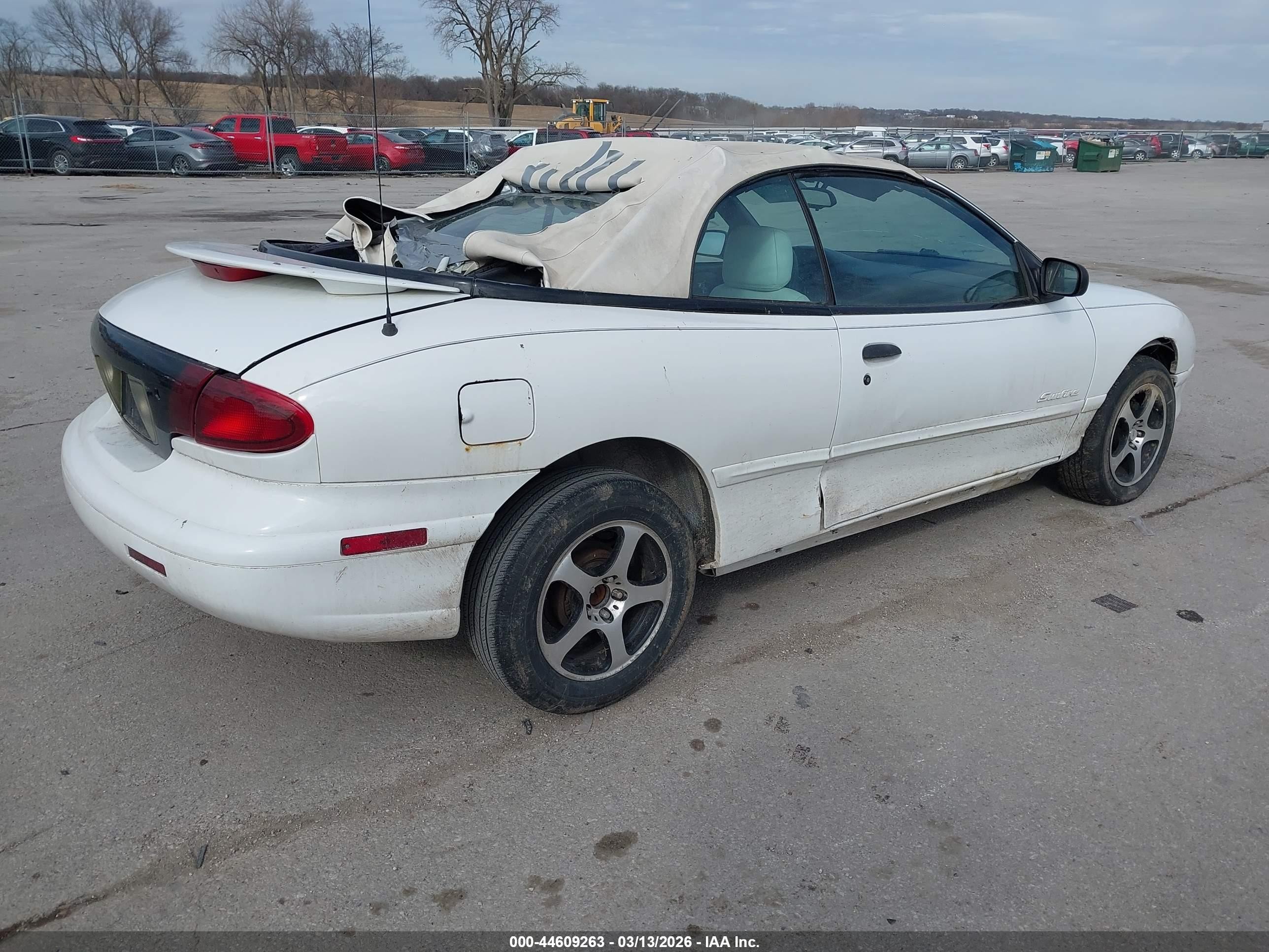 1997 Pontiac Sunfire Se White vin: 4G2JB32T4VB202989