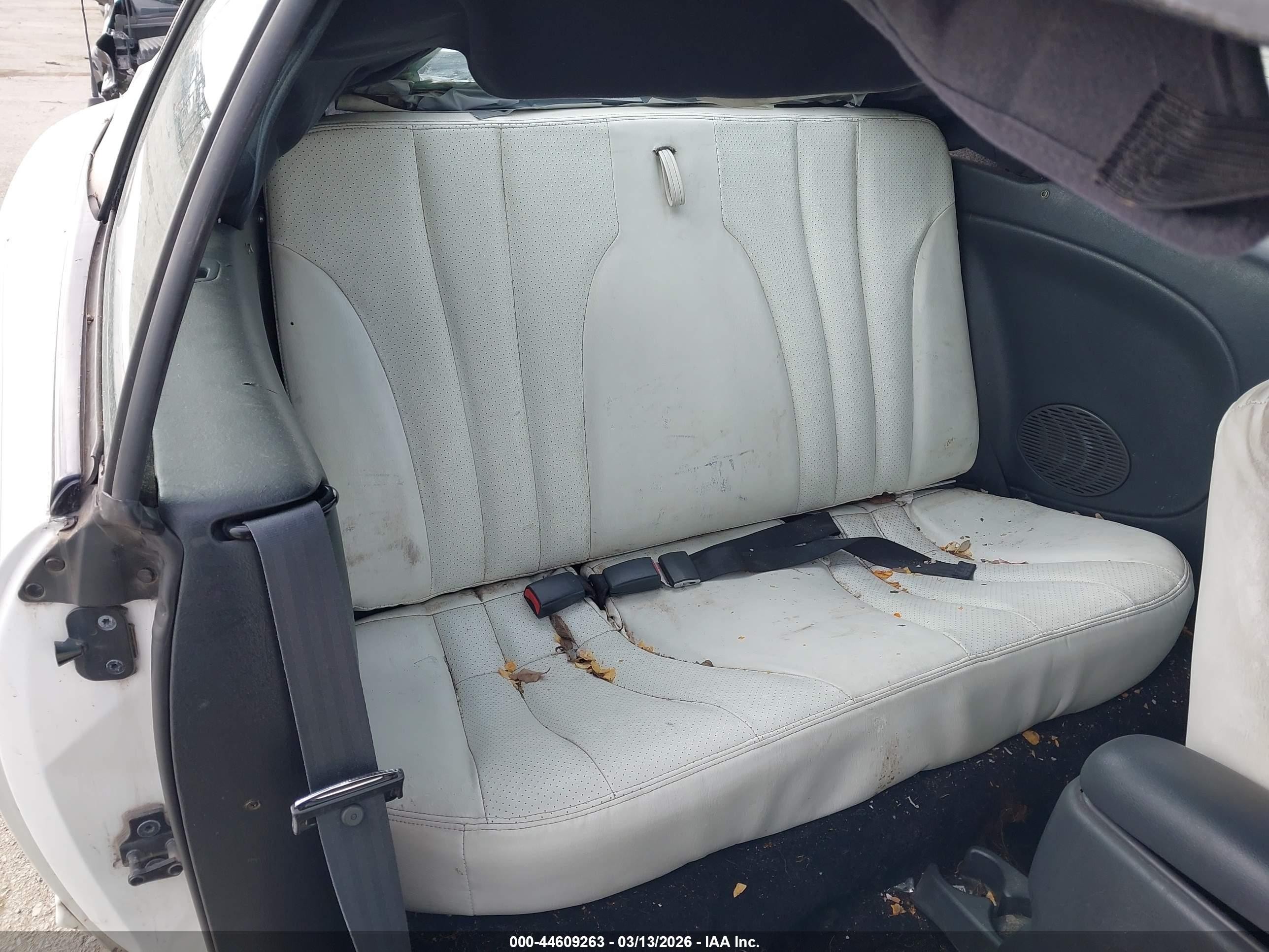 1997 Pontiac Sunfire Se White vin: 4G2JB32T4VB202989