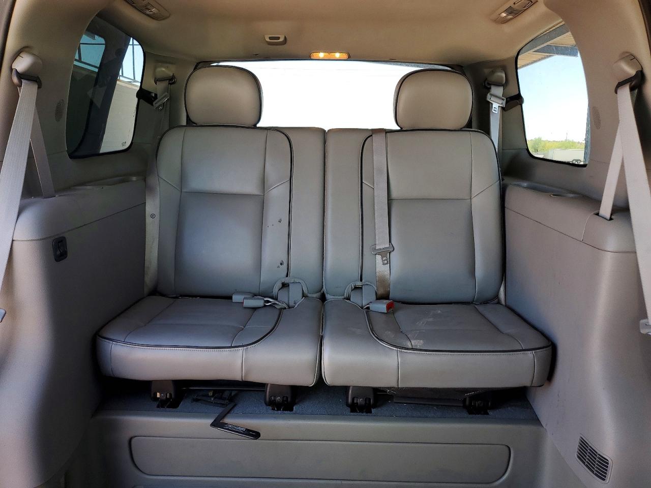 2007 Buick Terraza Incomplete White vin: 4GLDV13W37D210537