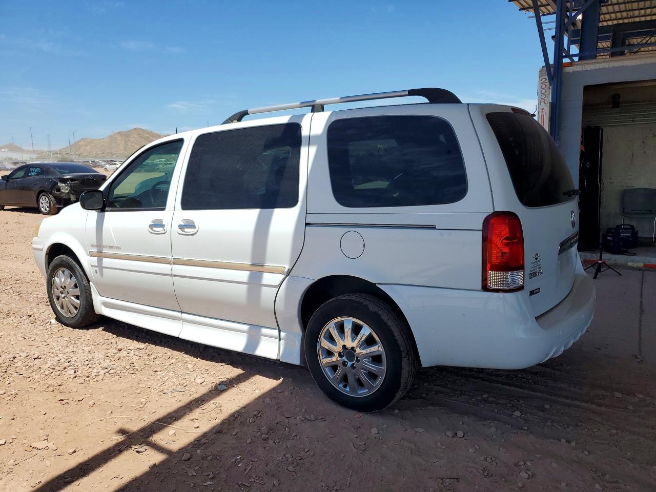 2007 Buick Terraza Incomplete White vin: 4GLDV13W37D210537