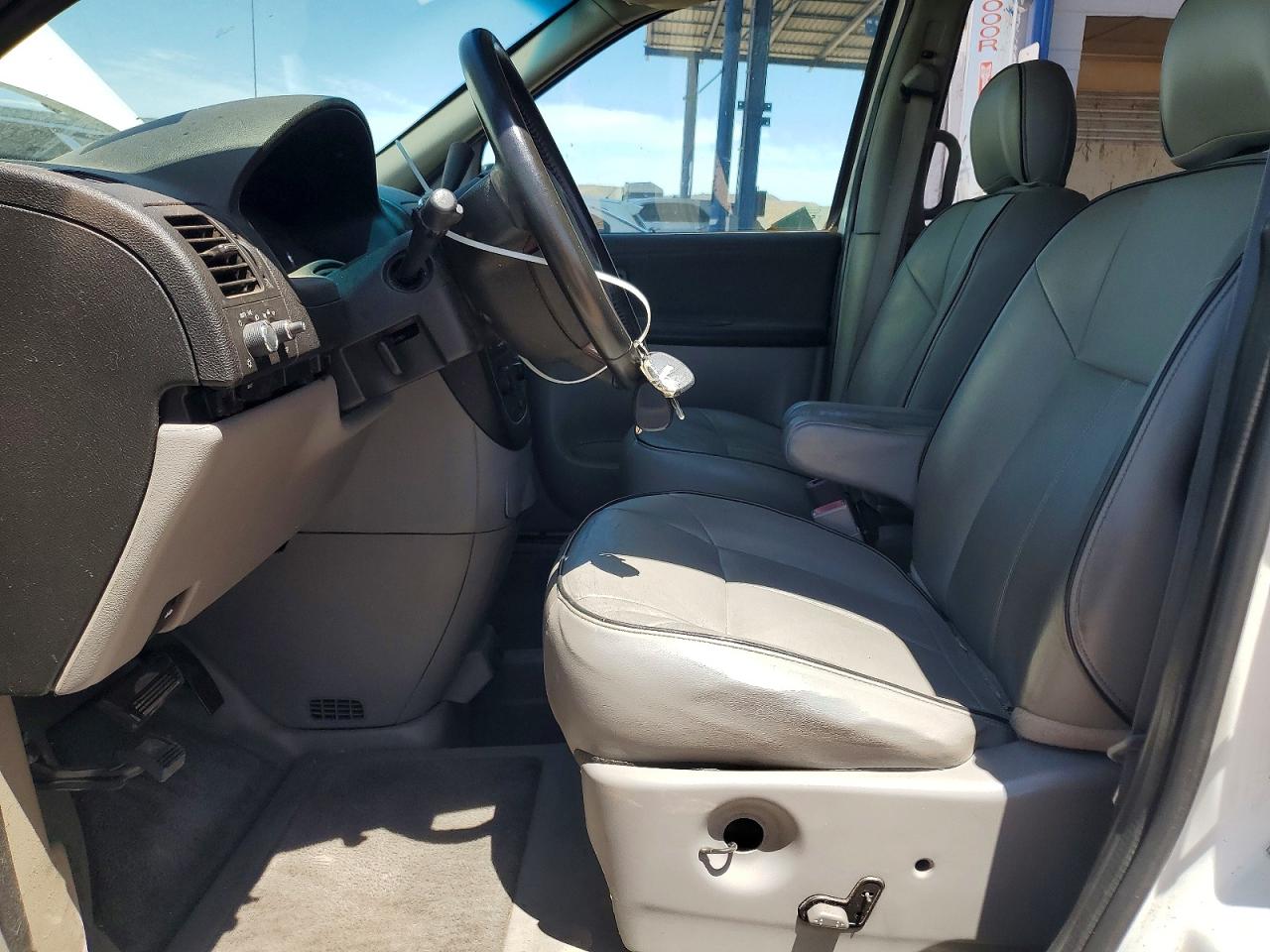 2007 Buick Terraza Incomplete White vin: 4GLDV13W37D210537