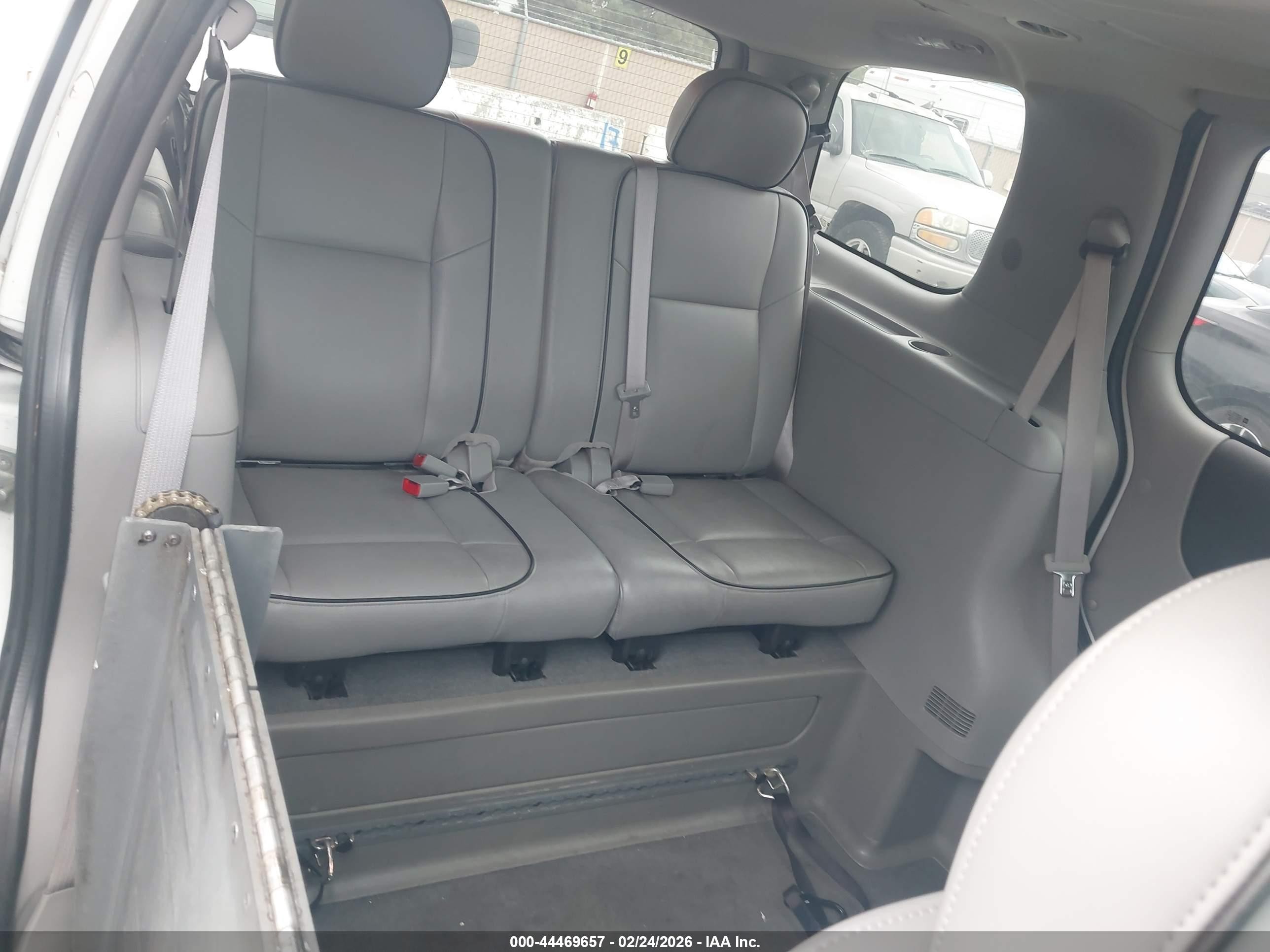2007 Buick Terraza Cxl White vin: 4GLDV13W77D200772
