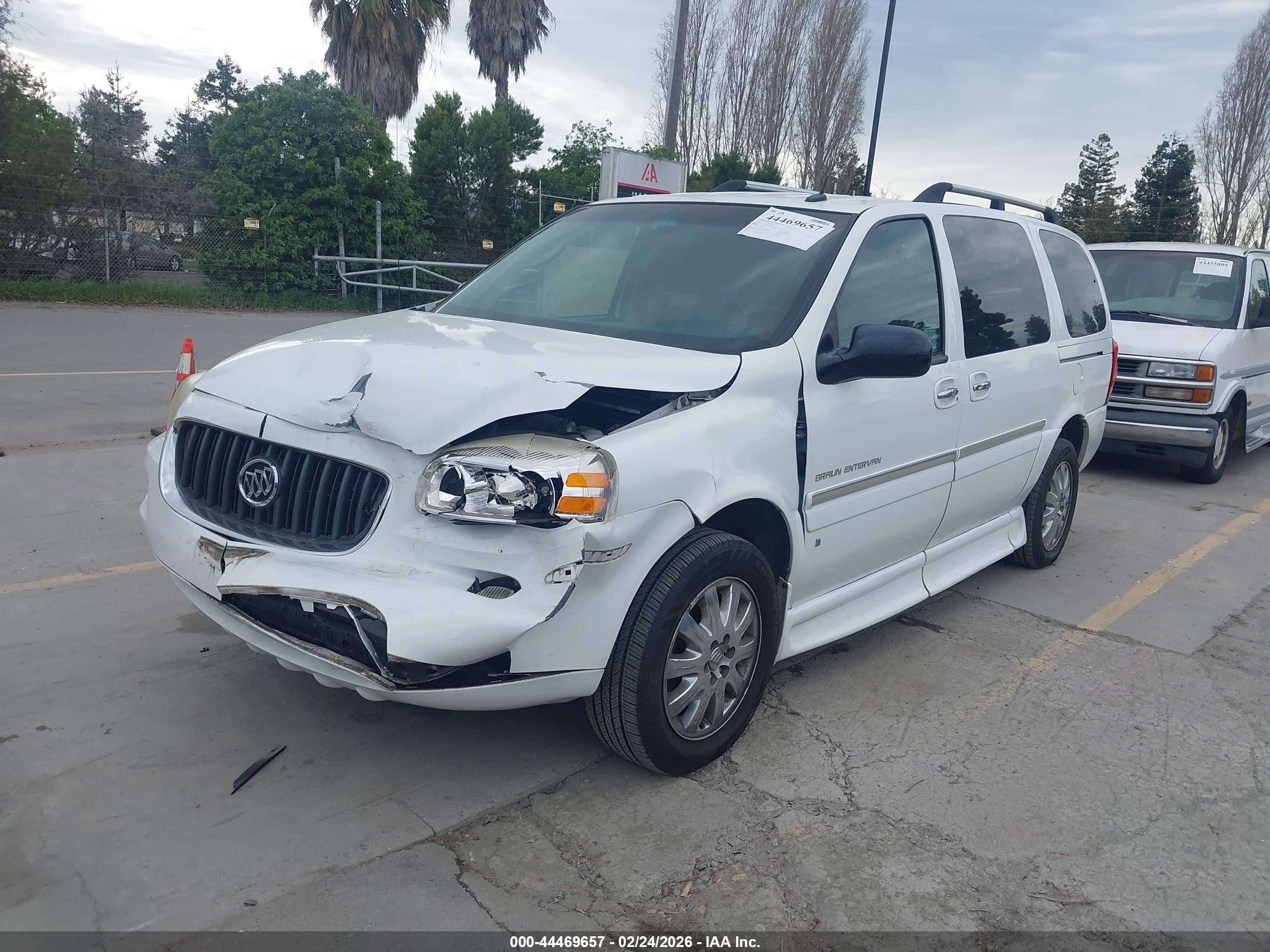 2007 Buick Terraza Cxl White vin: 4GLDV13W77D200772