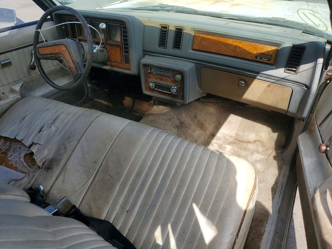 1980 Buick Regal Gray vin: 4J47SAG183156