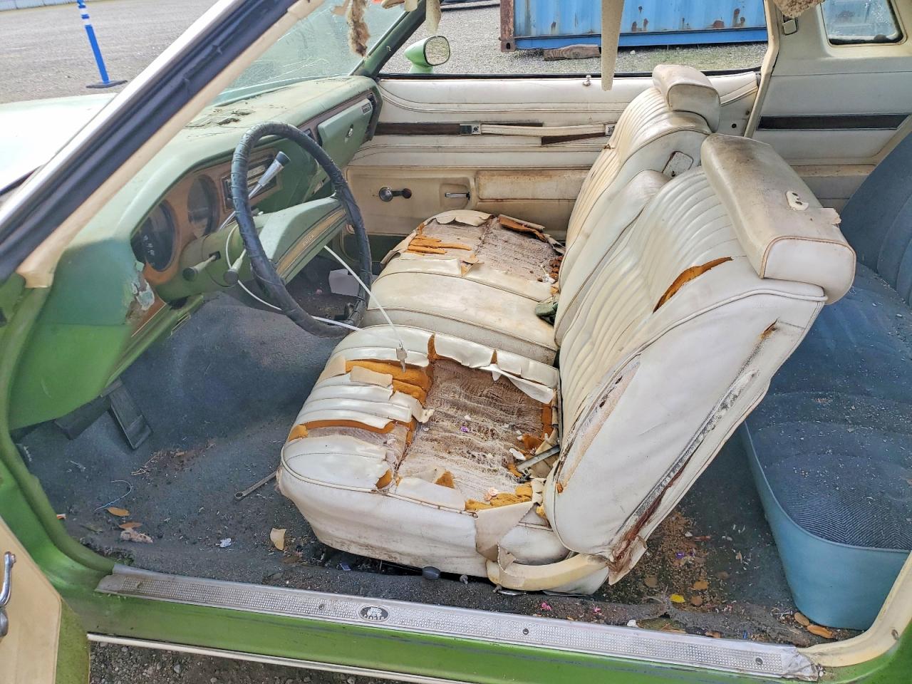 1976 Buick Regal Зеленый vin: 4J57J6Z108461