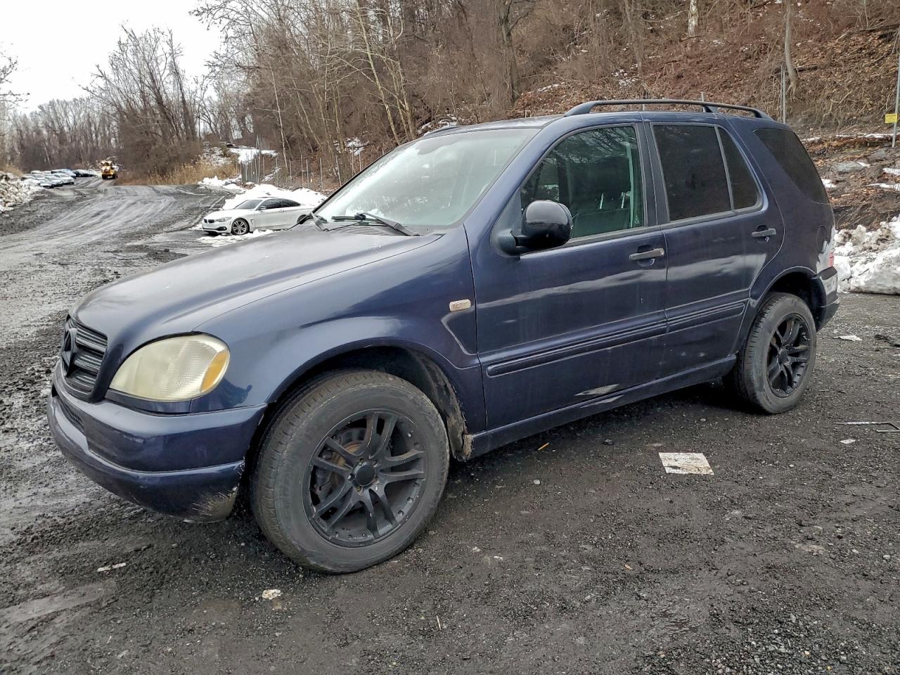 2001 Mercedes-benz Ml 320 Blue vin: 4JGAB54E01A246846
