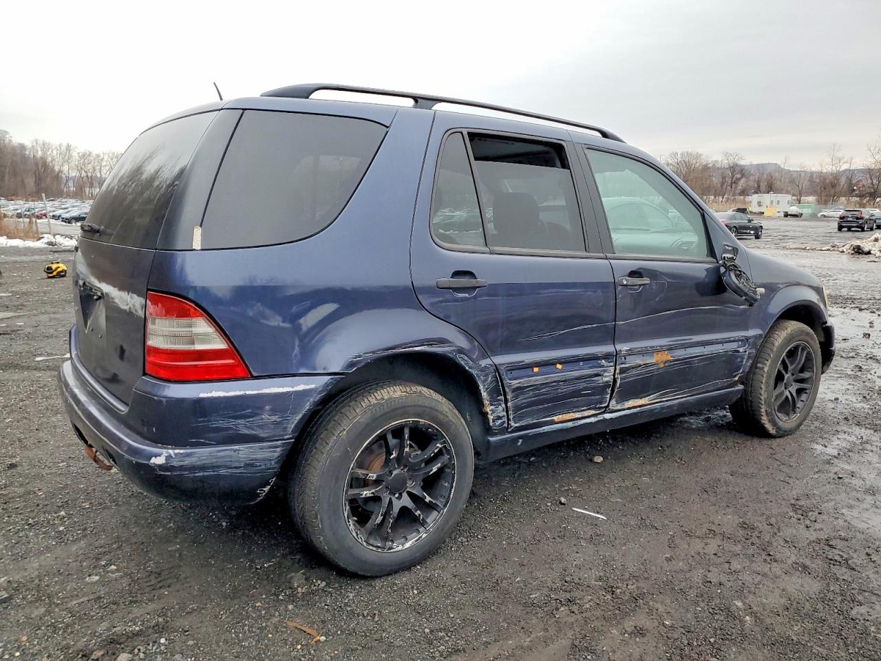 2001 Mercedes-benz Ml 320 Blue vin: 4JGAB54E01A246846