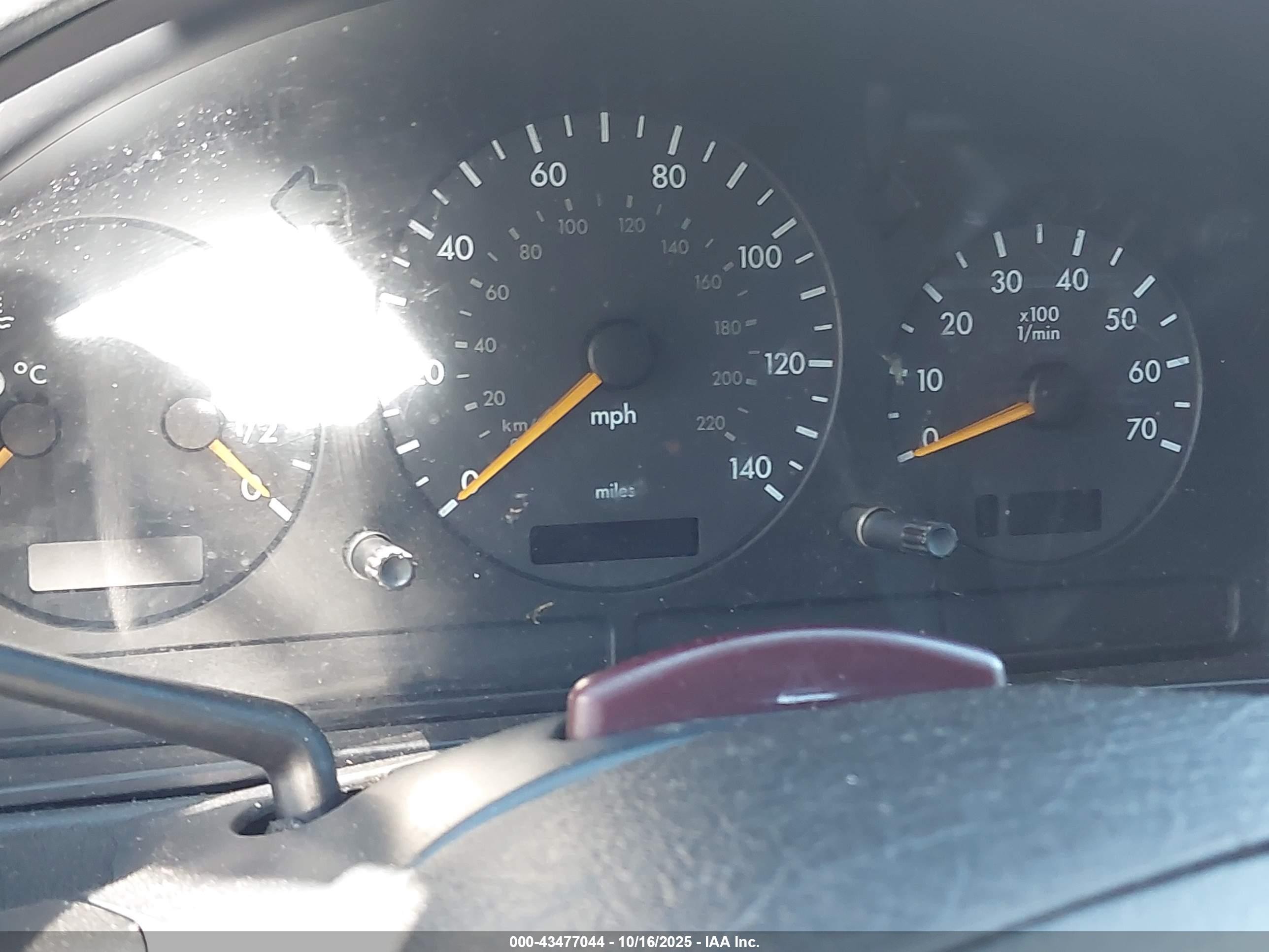 2001 Mercedes-benz Ml 320   Gray vin: 4JGAB54E01A247883