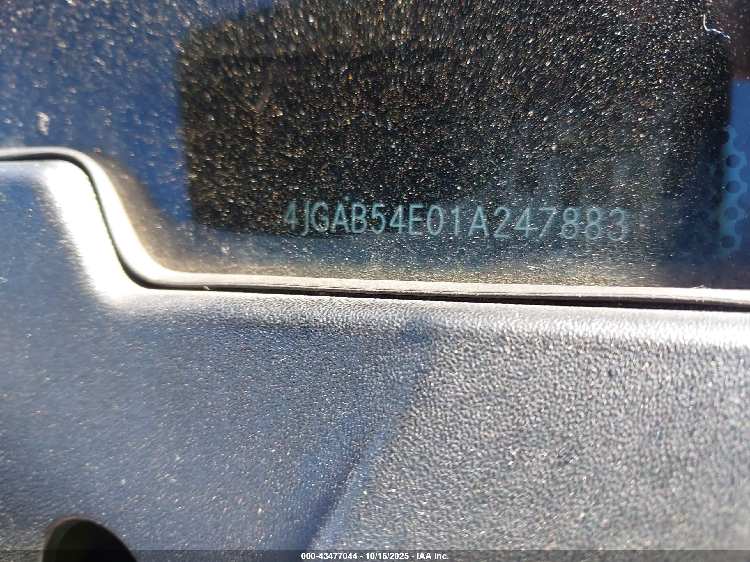 2001 Mercedes-benz Ml 320   Gray vin: 4JGAB54E01A247883