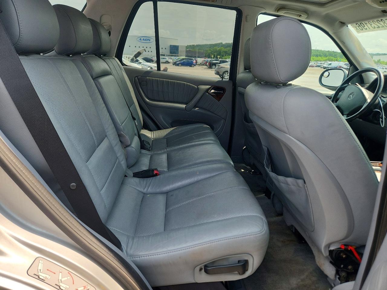 2001 Mercedes-benz Ml 320 Silver vin: 4JGAB54E01A257460