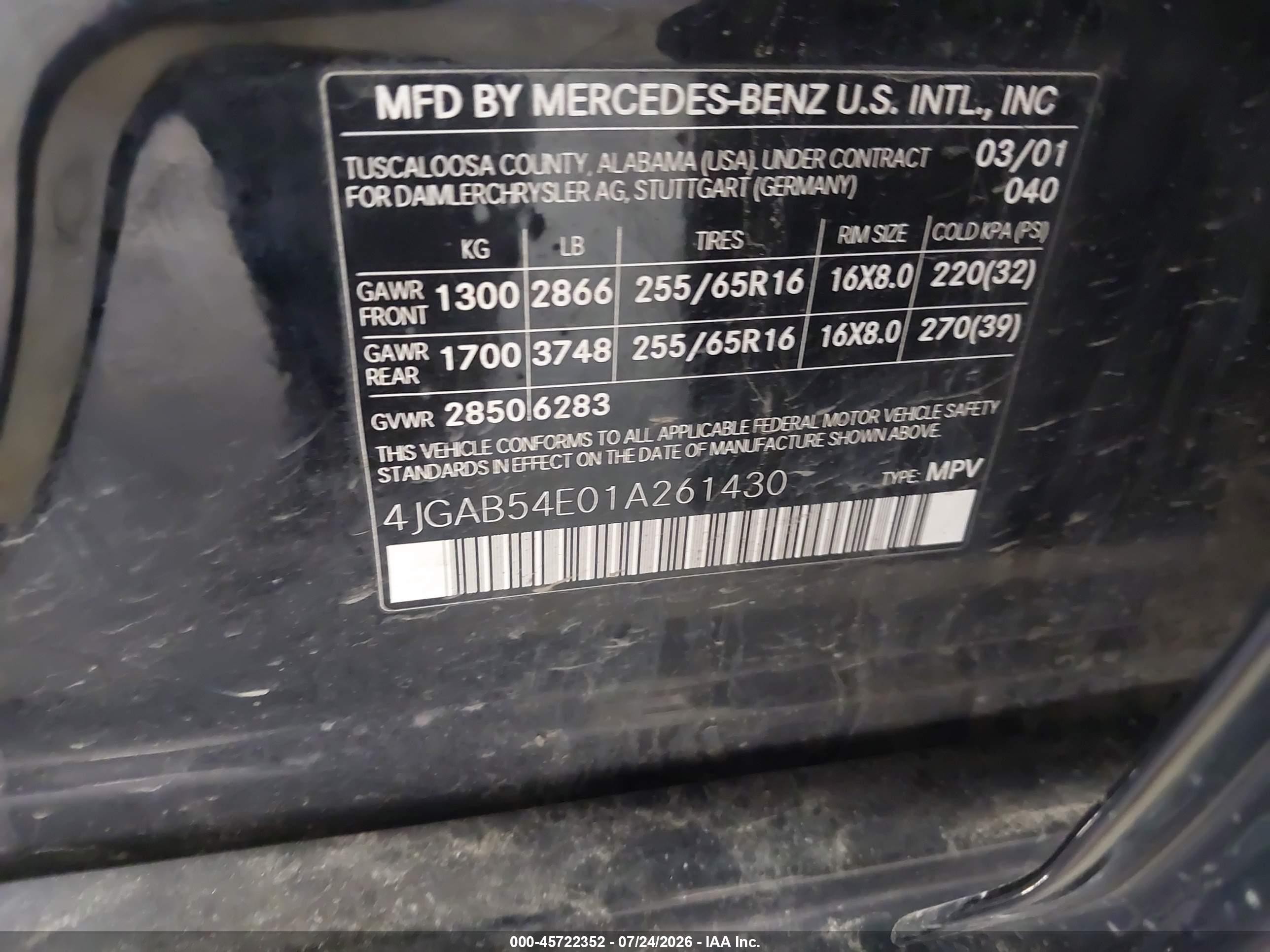 2001 Mercedes-benz Ml 320   Black vin: 4JGAB54E01A261430