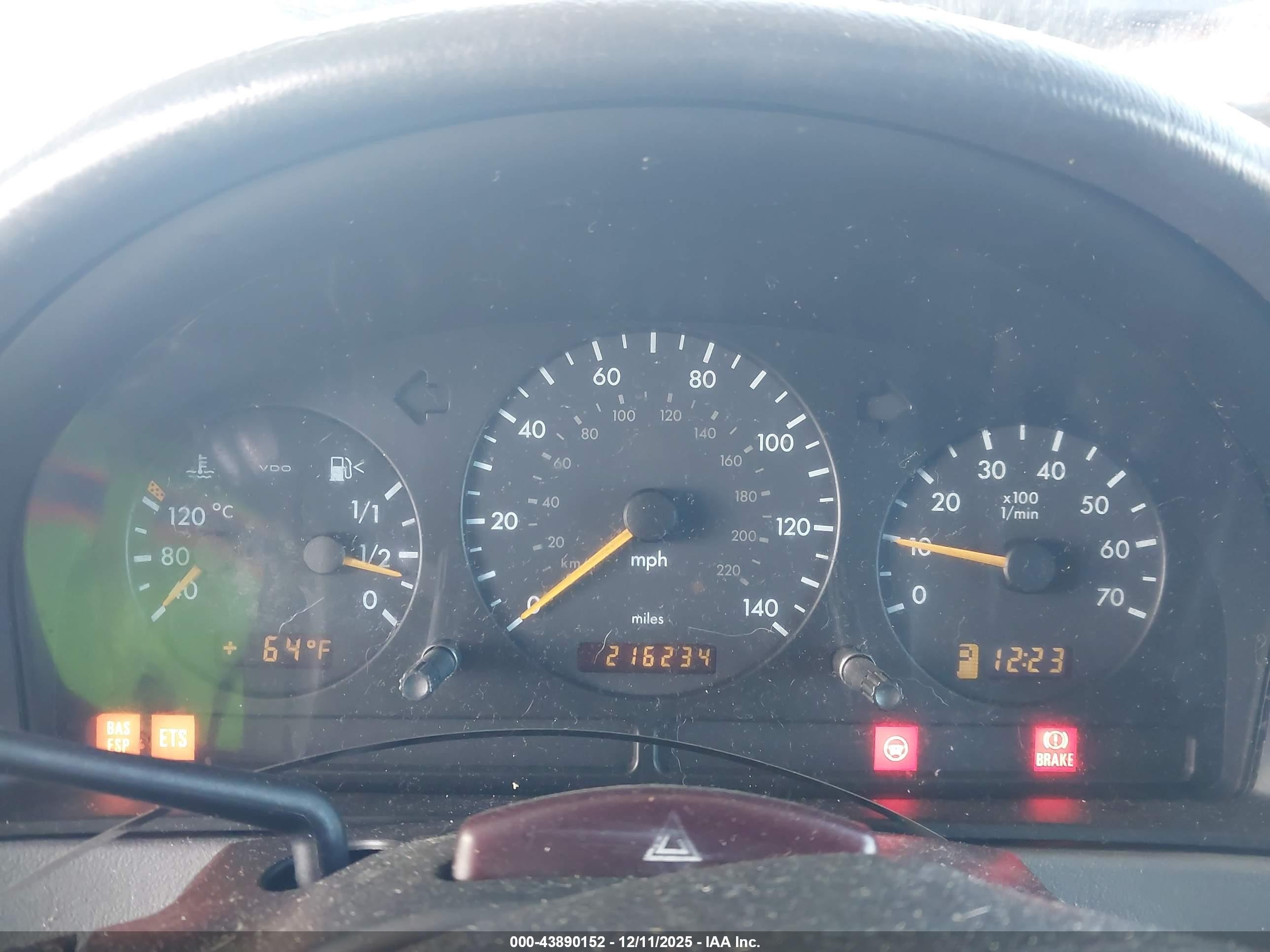 2001 Mercedes-benz Ml 320   Синий vin: 4JGAB54E01A282116