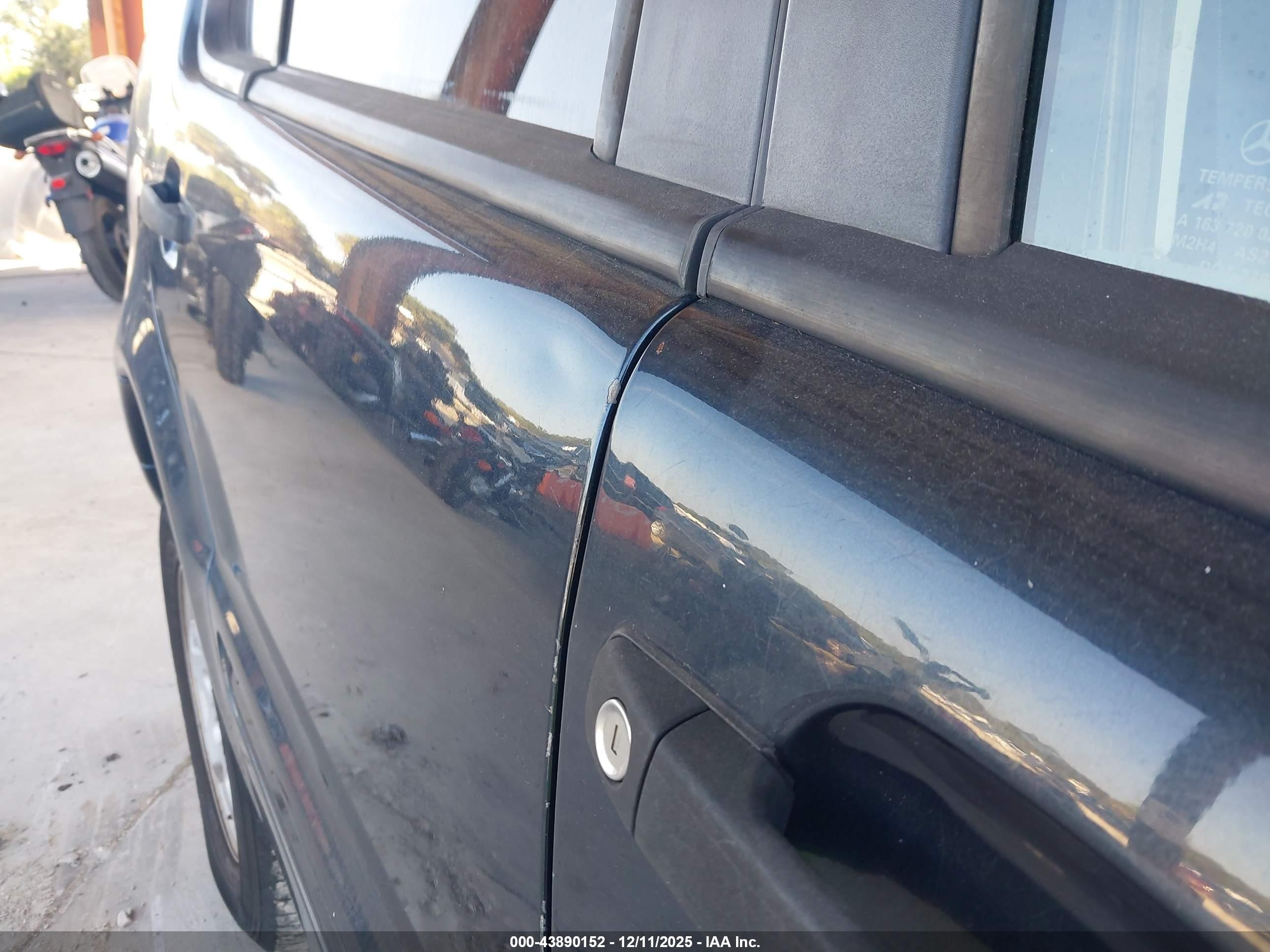 2001 Mercedes-benz Ml 320   Синий vin: 4JGAB54E01A282116