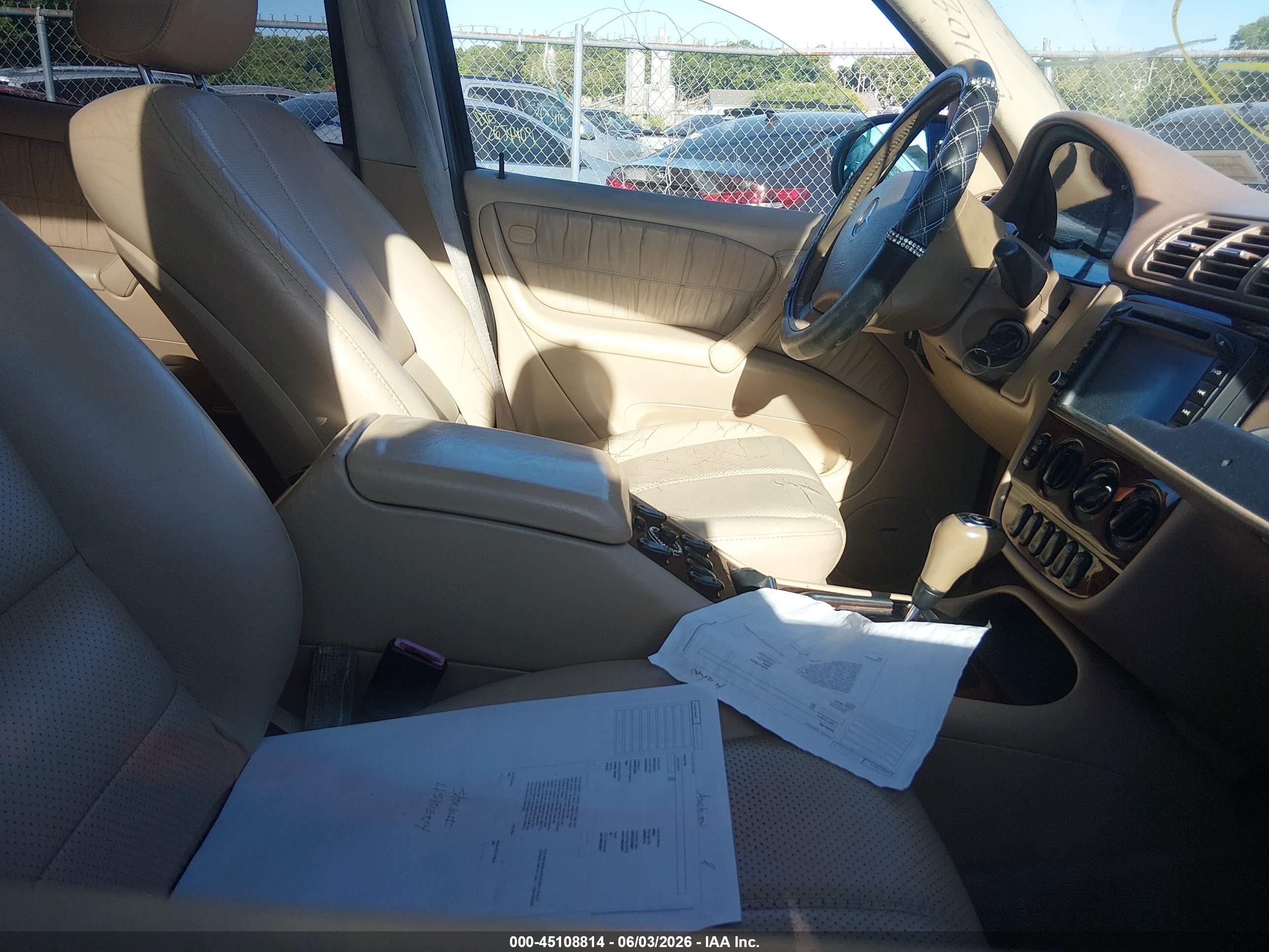 2001 Mercedes-benz Ml 320   Черный vin: 4JGAB54E01A282925