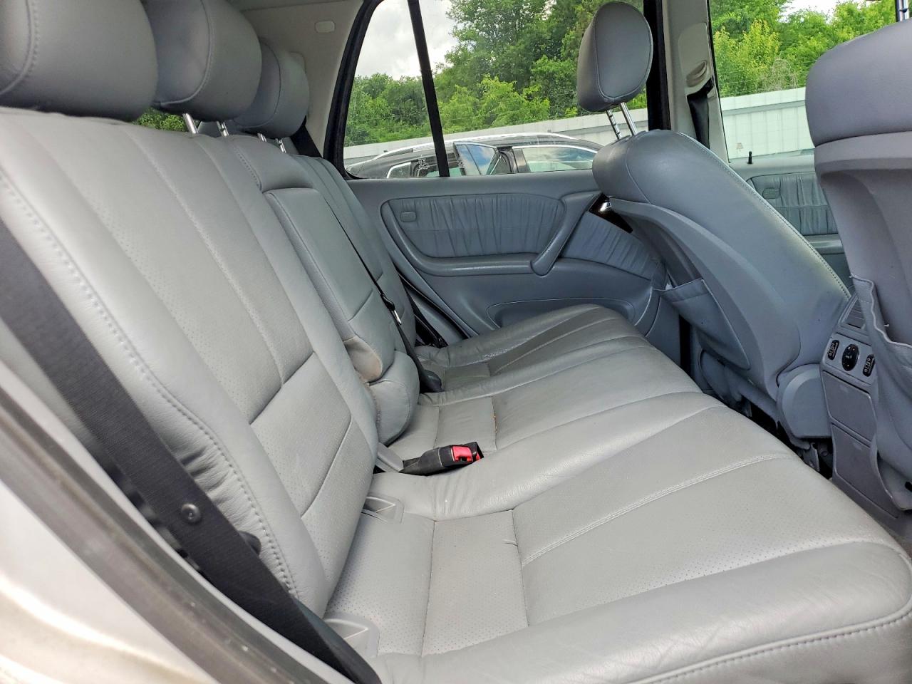 2002 Mercedes-benz Ml 320 Silver vin: 4JGAB54E02A317707