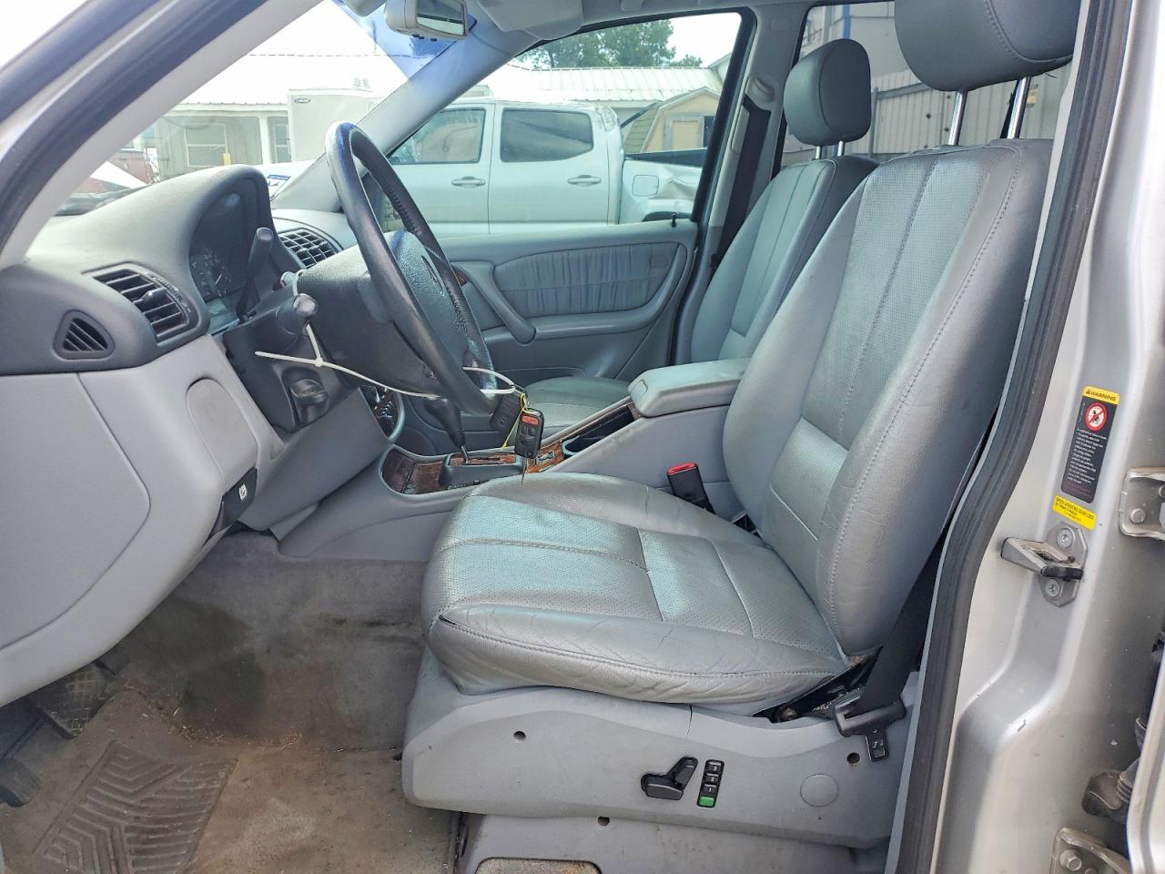 2002 Mercedes-benz Ml 320 Silver vin: 4JGAB54E02A317707