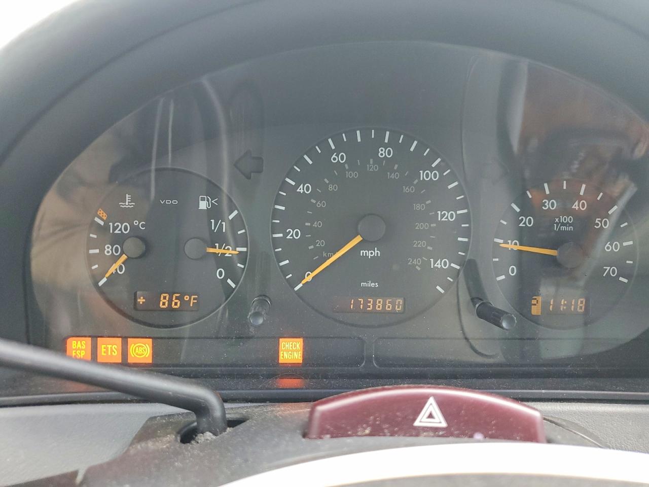 2002 Mercedes-benz Ml 320 Silver vin: 4JGAB54E02A317707