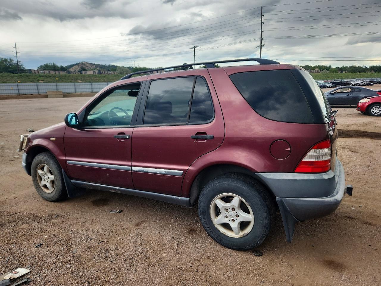1998 Mercedes-benz Ml 320 Burgundy vin: 4JGAB54E1WA013551
